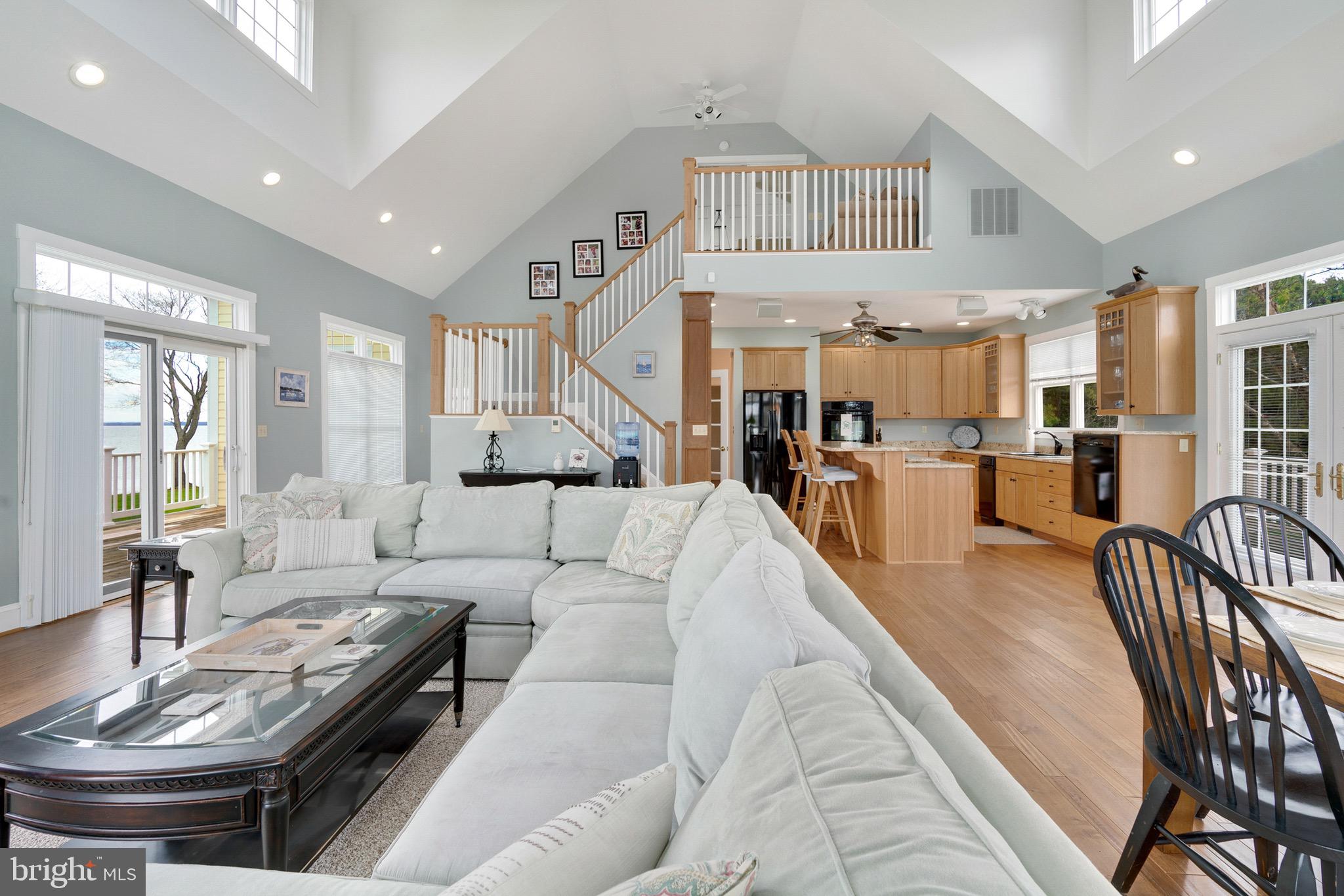 CHANTILLY FARM - Residential