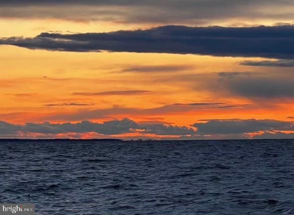 CHANTILLY FARM - Residential