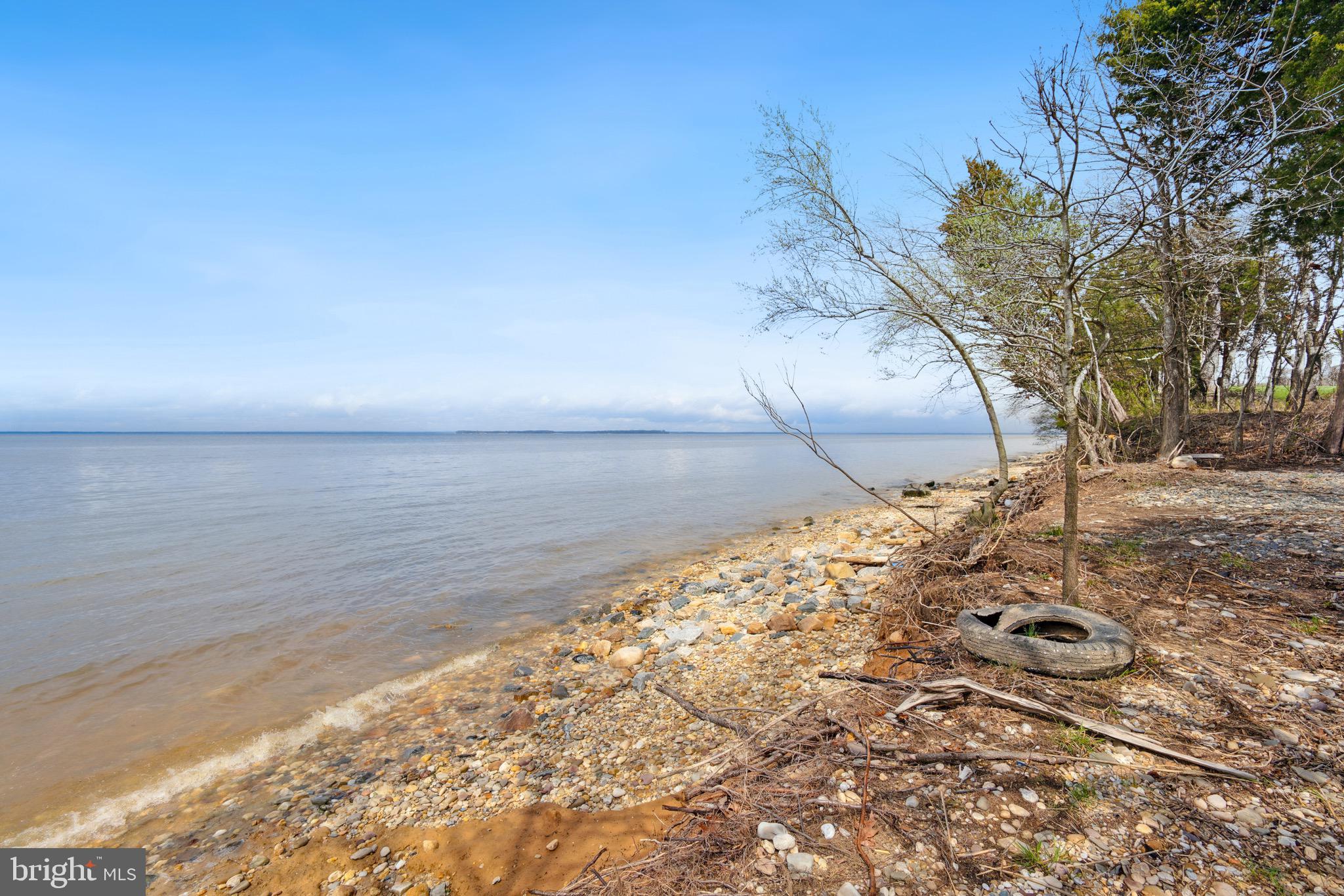 CHANTILLY FARM - Residential