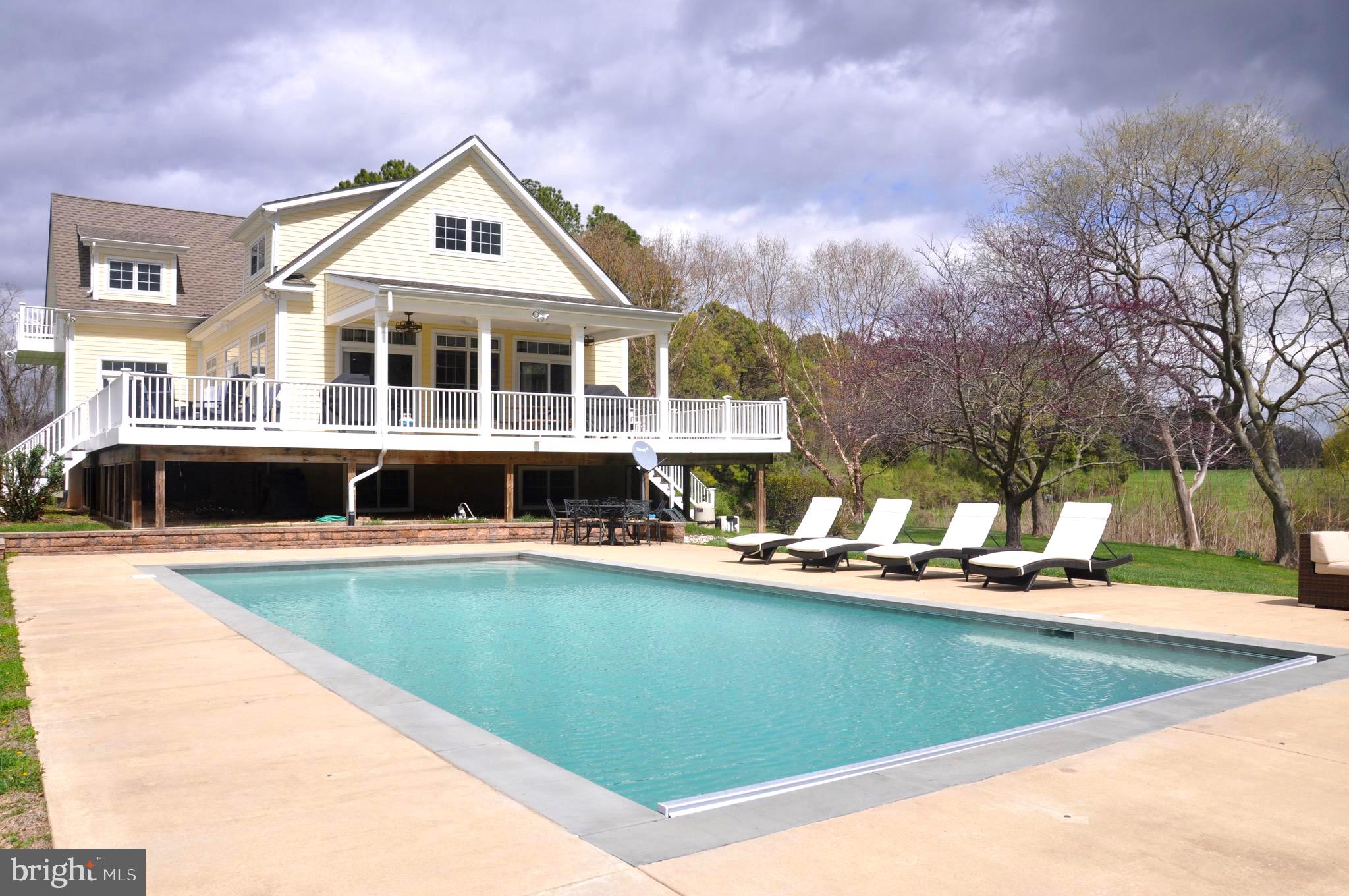 CHANTILLY FARM - Residential