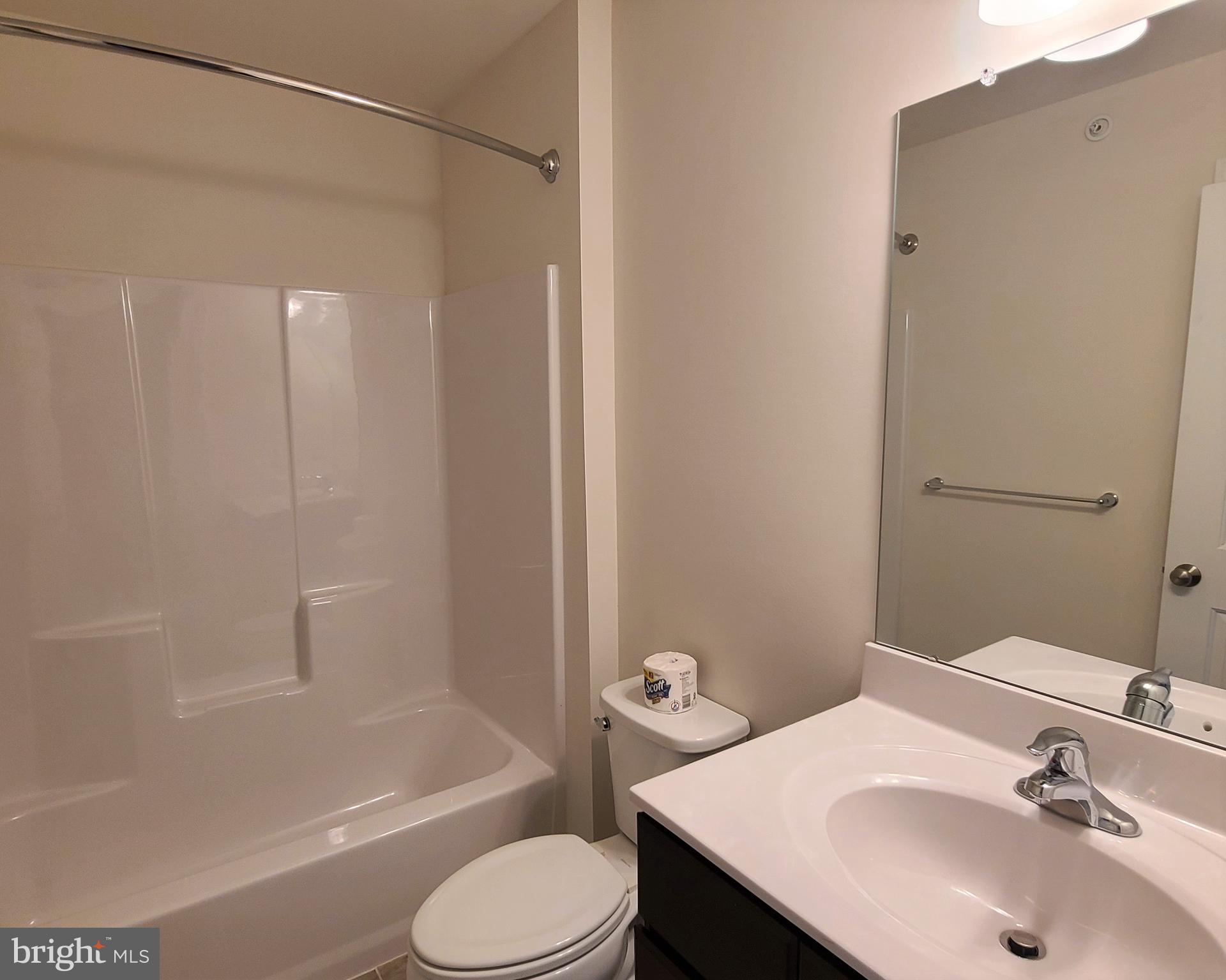 SCHOOL HOUSE MEADOWS - Residential Lease