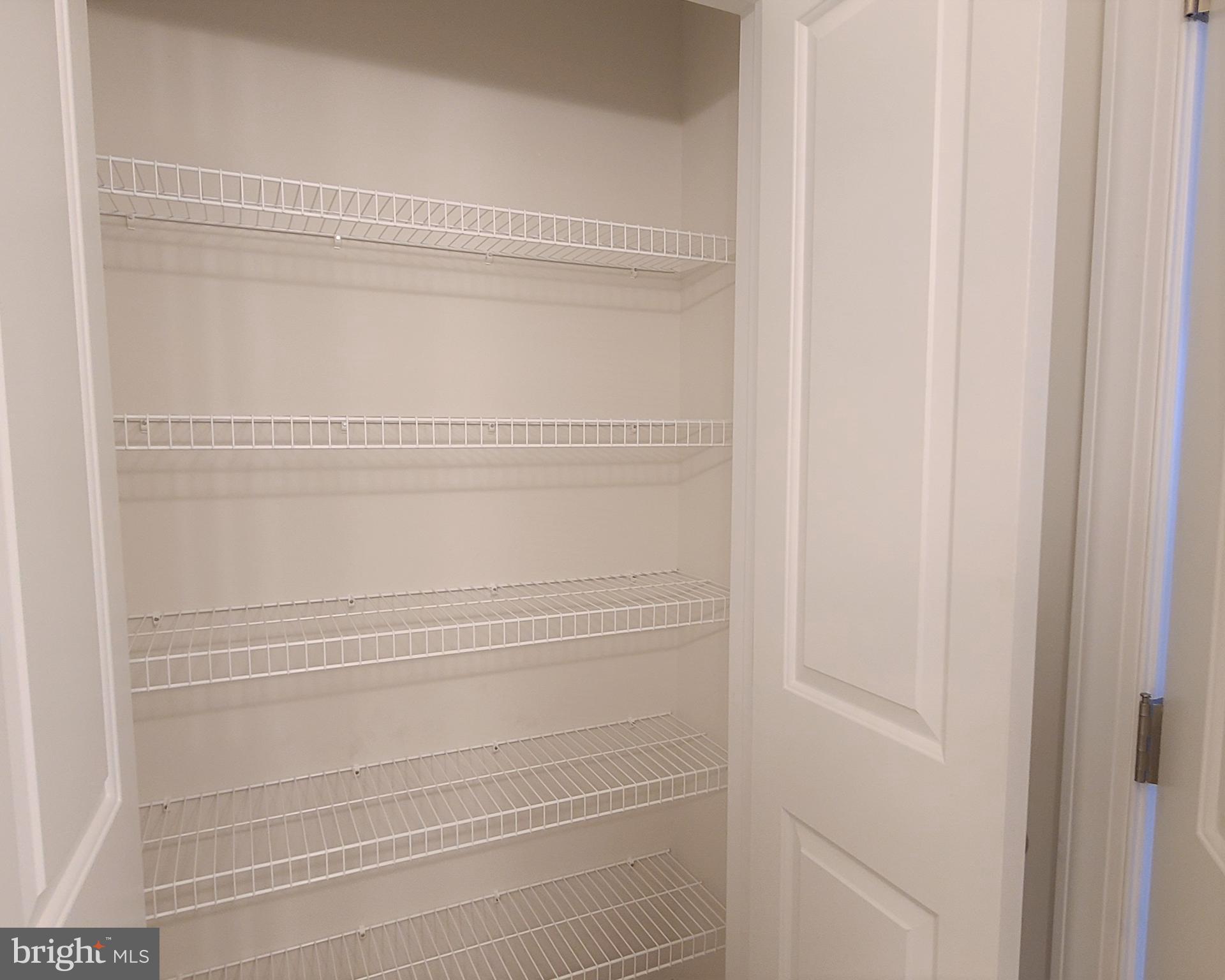 SCHOOL HOUSE MEADOWS - Residential Lease