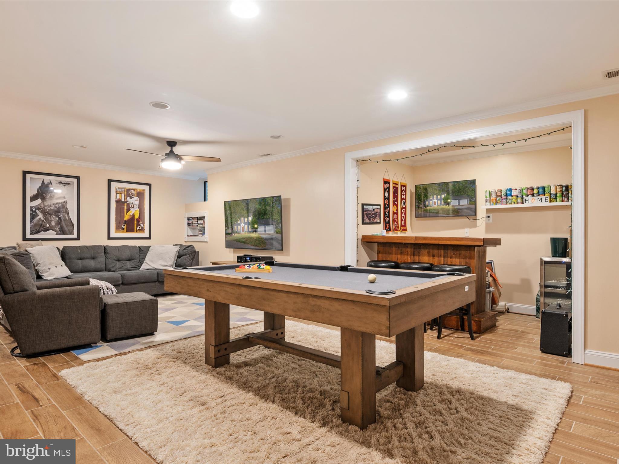 KINGS CONTRIVANCE - Residential