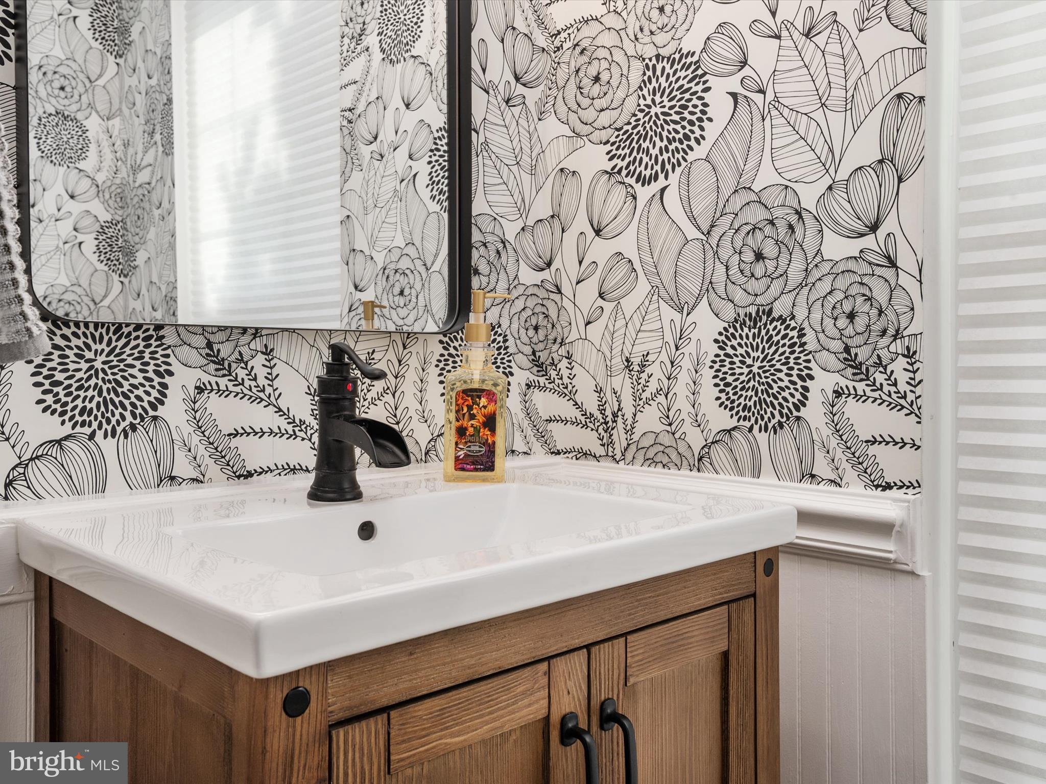 KINGS CONTRIVANCE - Residential