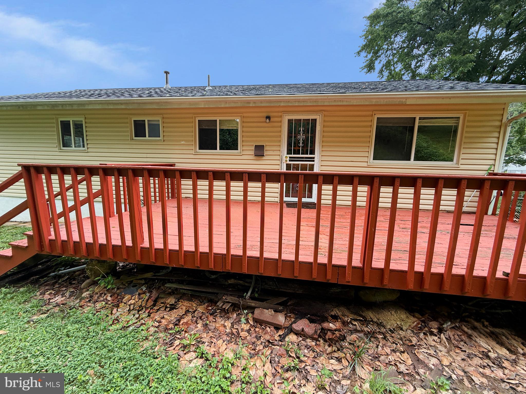 5521 HELMONT DRIVE