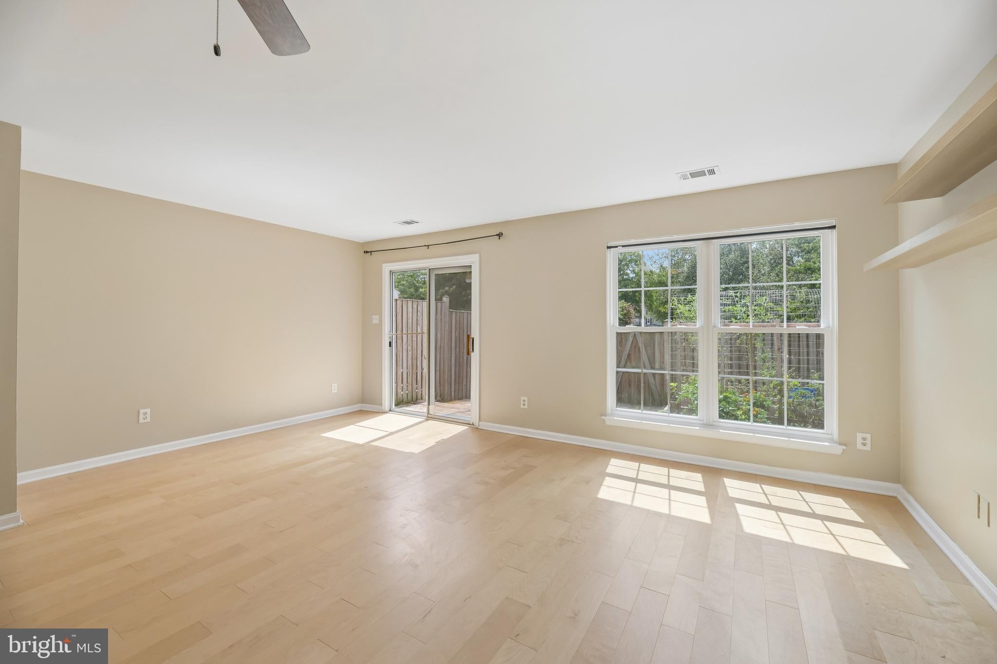 14804 LONDON LANE