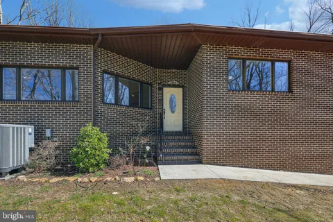 1384 Driver Road, Marriottsville, MD MLS: MDHW2050334