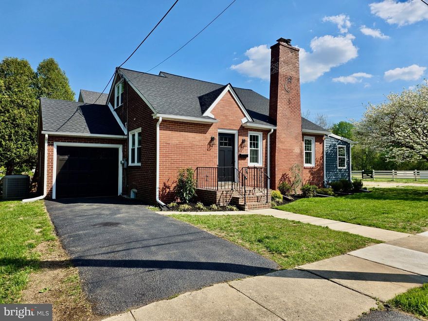 Welcome to 123 Ridley Drive, a totally renovated 4 bedroom 2.5 bath home in Wallingford-Swarthmore School District. This gorgeous home offers a versatile floor plan with 3 bedrooms/offices on the first floor and a spacious en-suite primary retreat on the 2nd floor- featuring a walk in shower, 2 closets; one is a walk in closet, and dual sinks. Step inside to discover an open floor plan featuring a living room with gas fireplace. The brand new kitchen is ideal for meal prep and entertaining with an island for guests/family to linger. Downstairs is the great room/family room, a inviting space for entertaining and relaxing with a walk out for your convenience. This level is complete with a powder room, a laundry room and an additional storage room. Schedule your showing today!