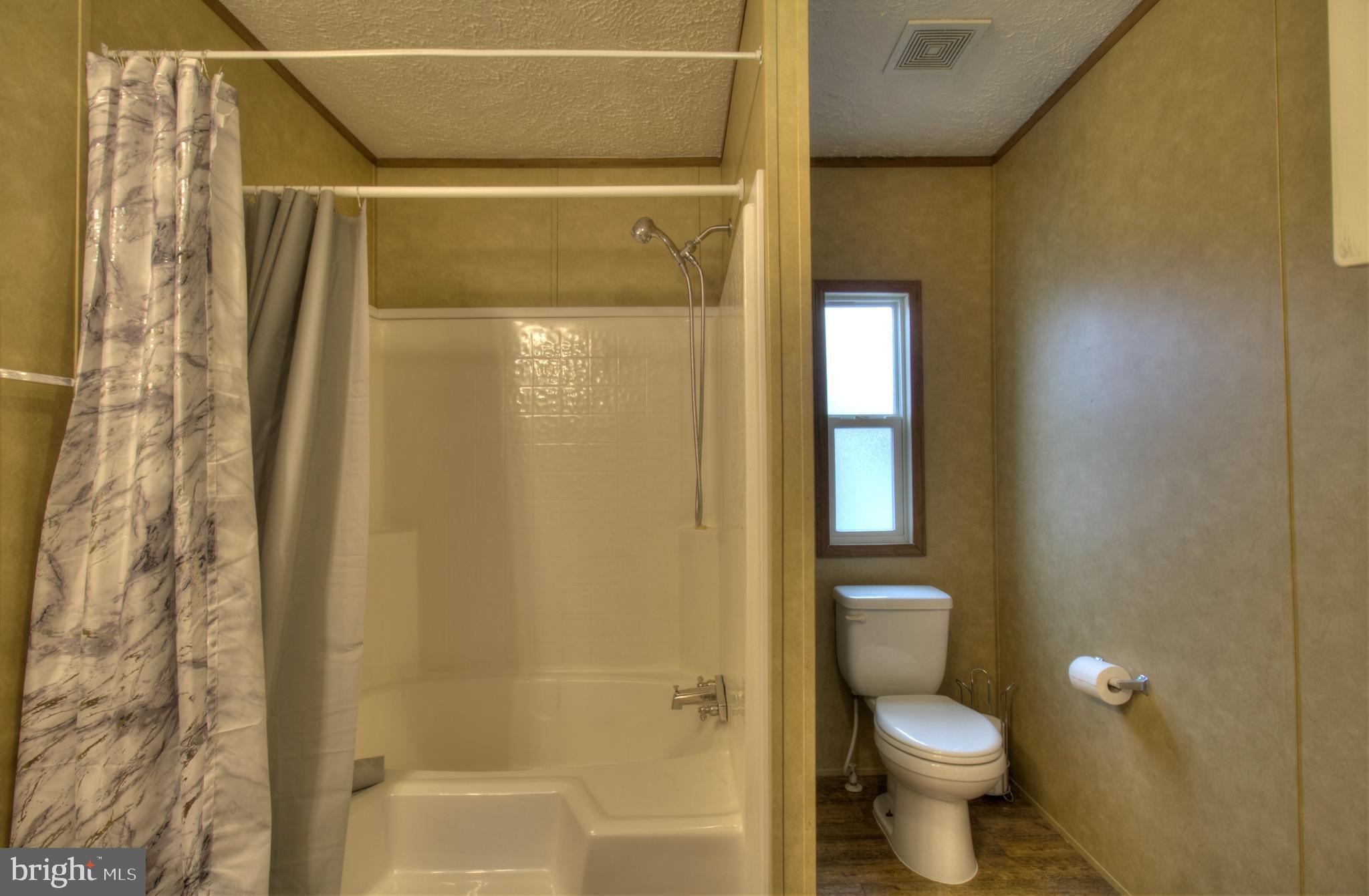 WILLIAMS ESTATES - Residential