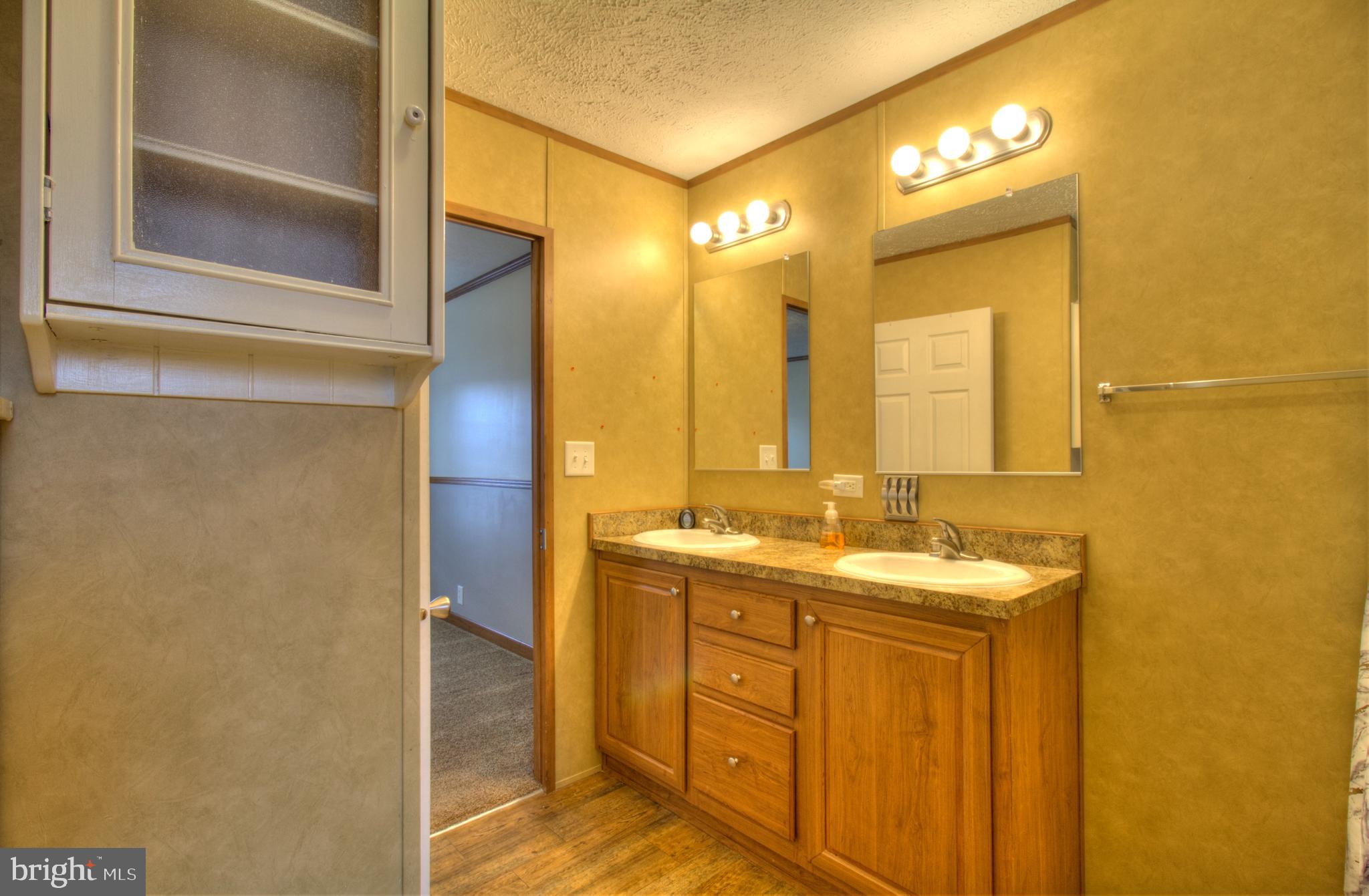 WILLIAMS ESTATES - Residential