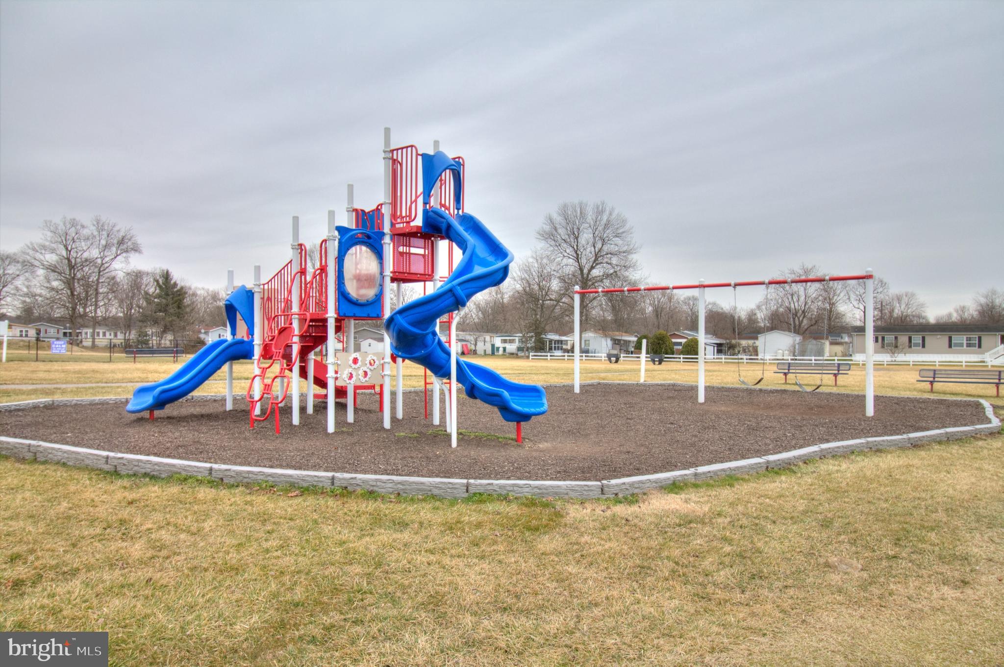 WILLIAMS ESTATES - Residential