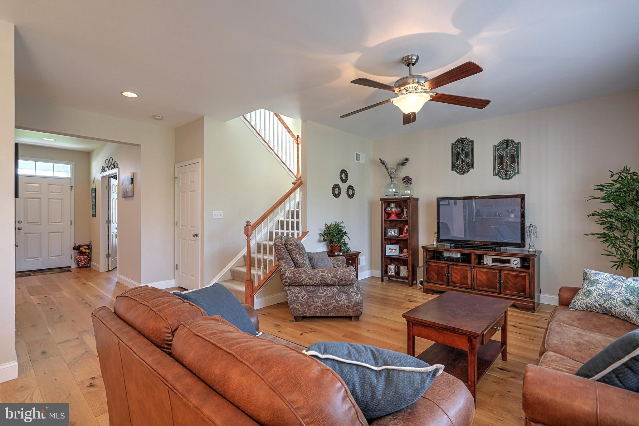 BELLA VISTA - Residential