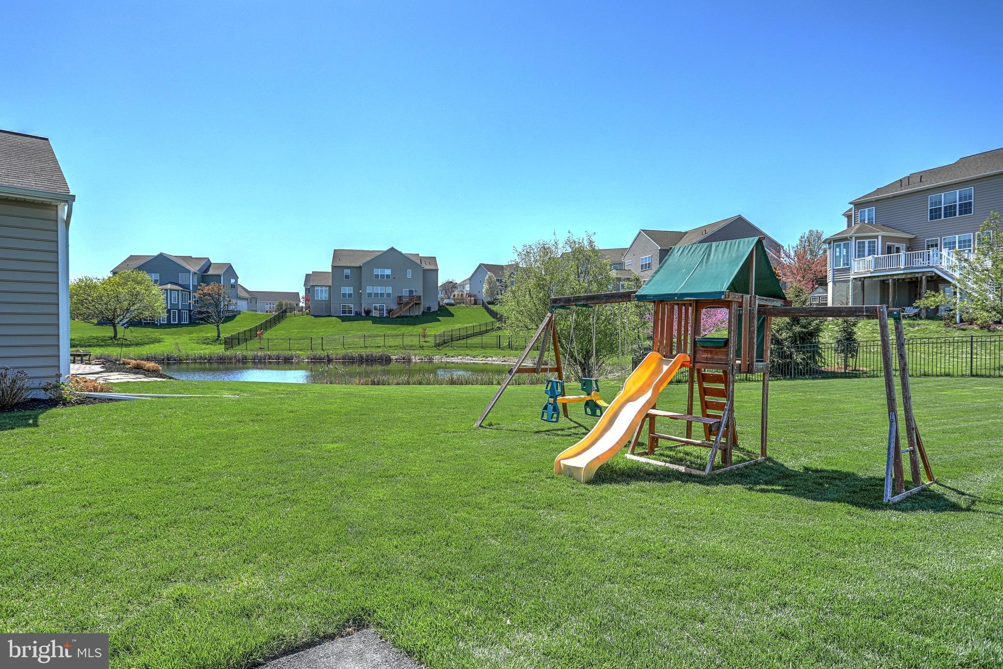 BELLA VISTA - Residential