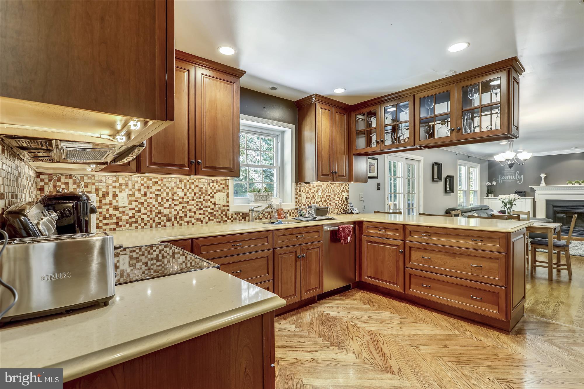 CARDEROCK SPRINGS - Residential Lease