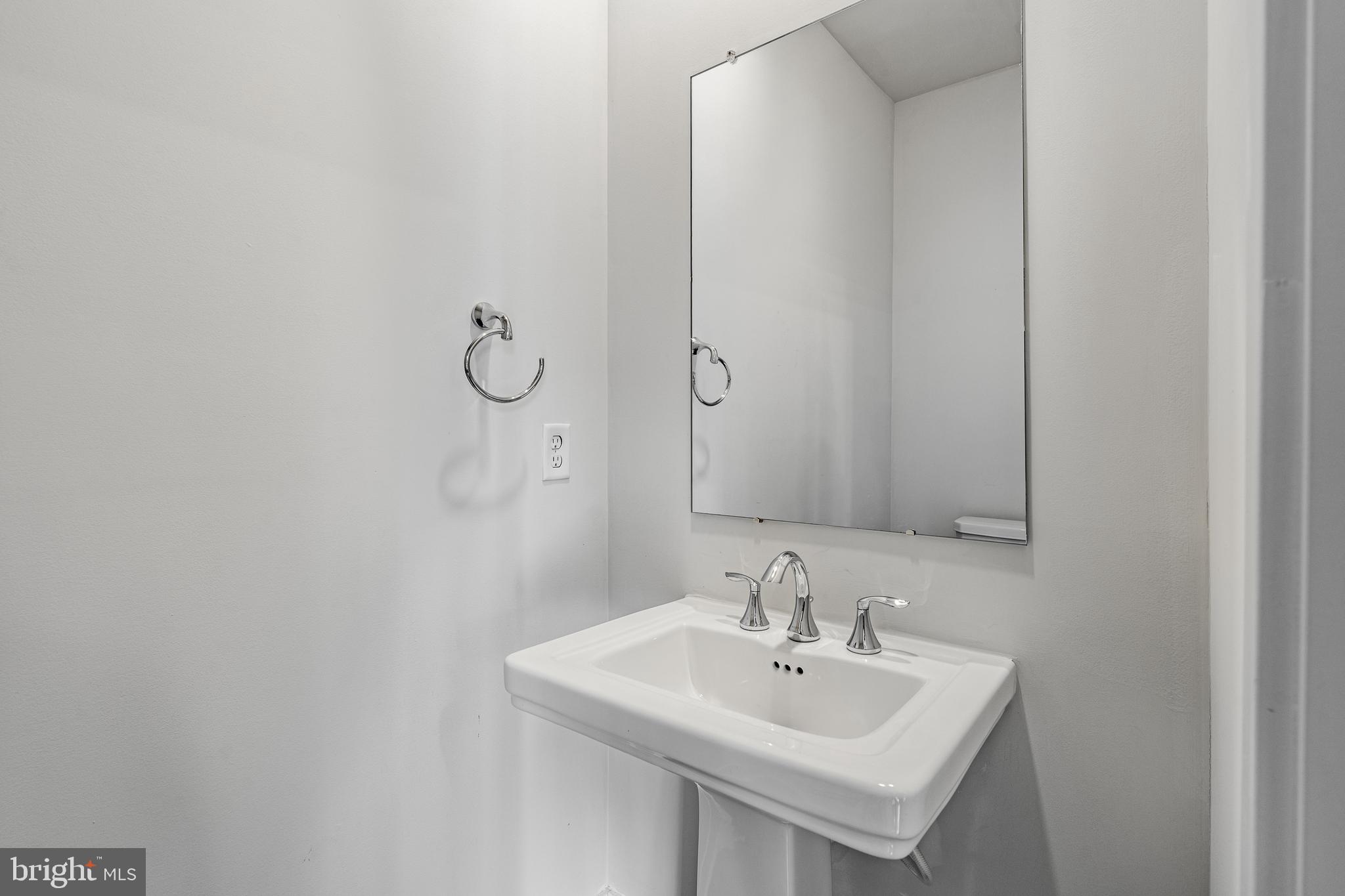 LOCHIEL FARM - Residential