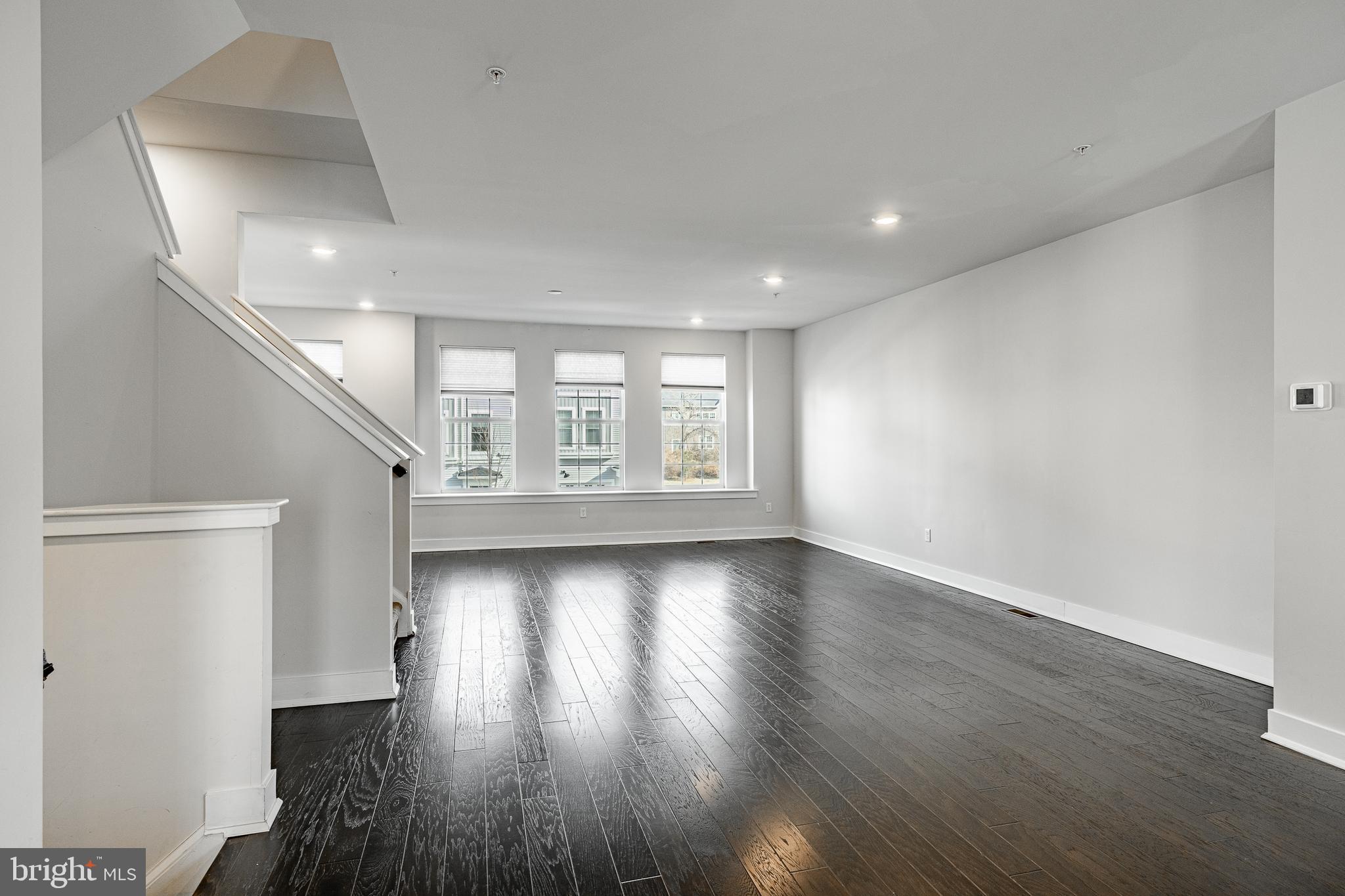 LOCHIEL FARM - Residential