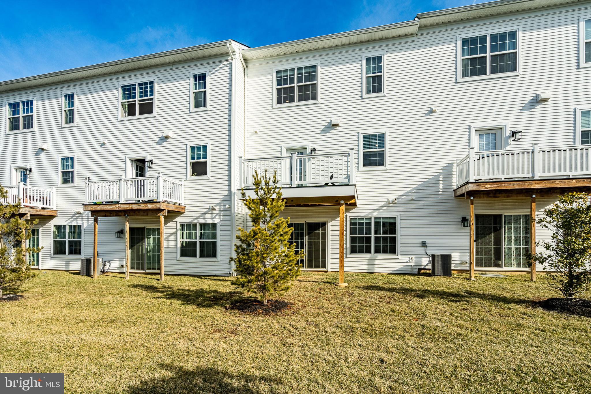 LOCHIEL FARM - Residential