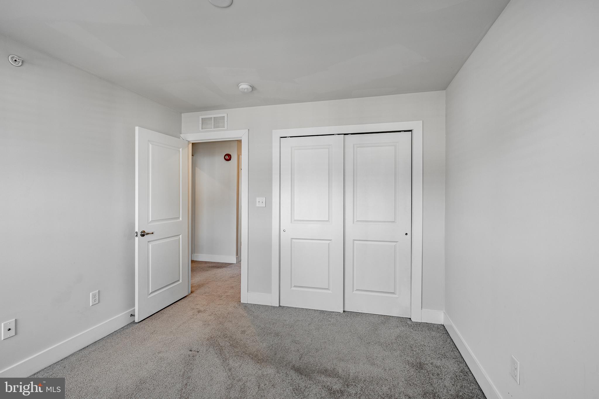 LOCHIEL FARM - Residential