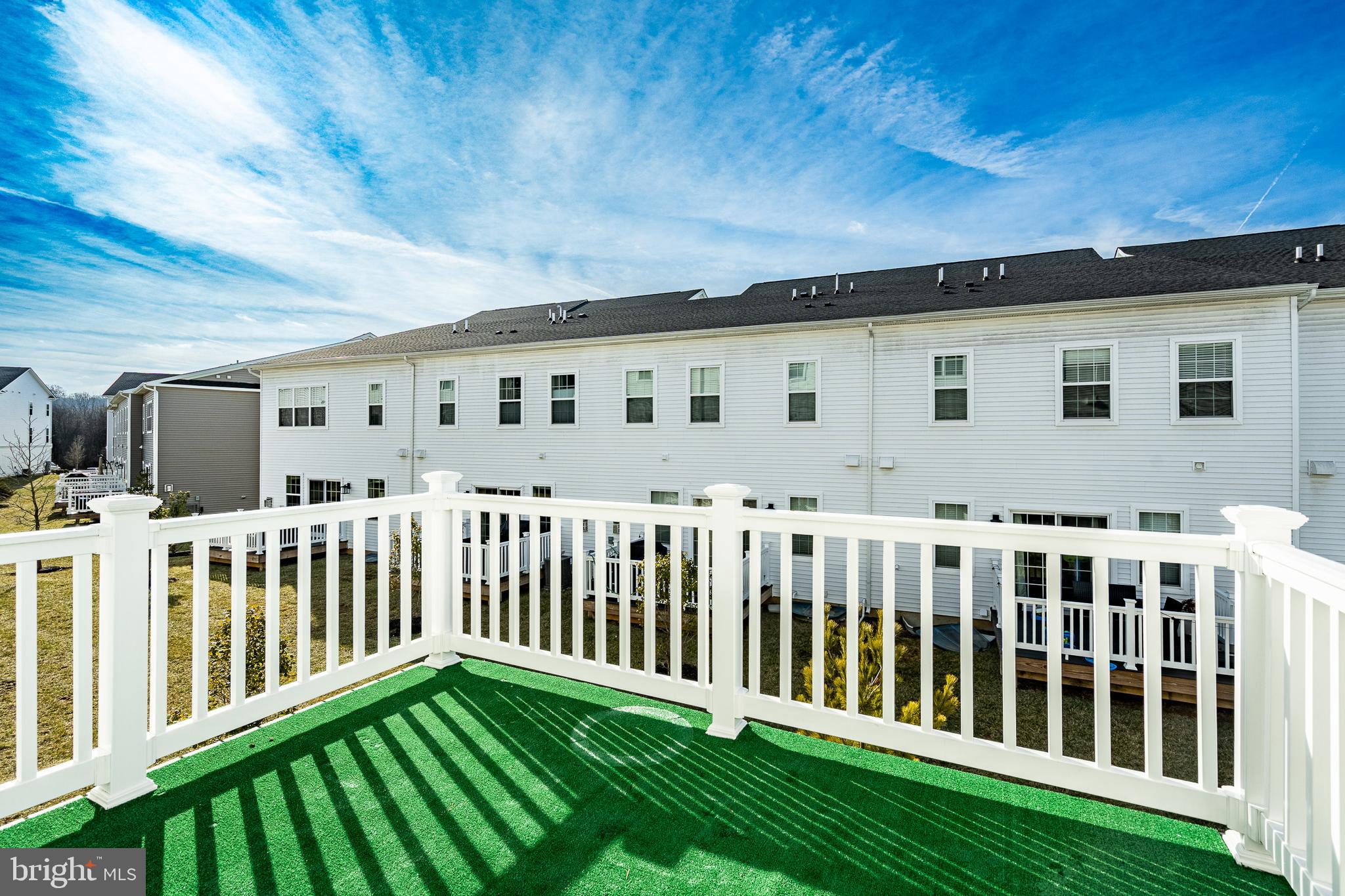 LOCHIEL FARM - Residential