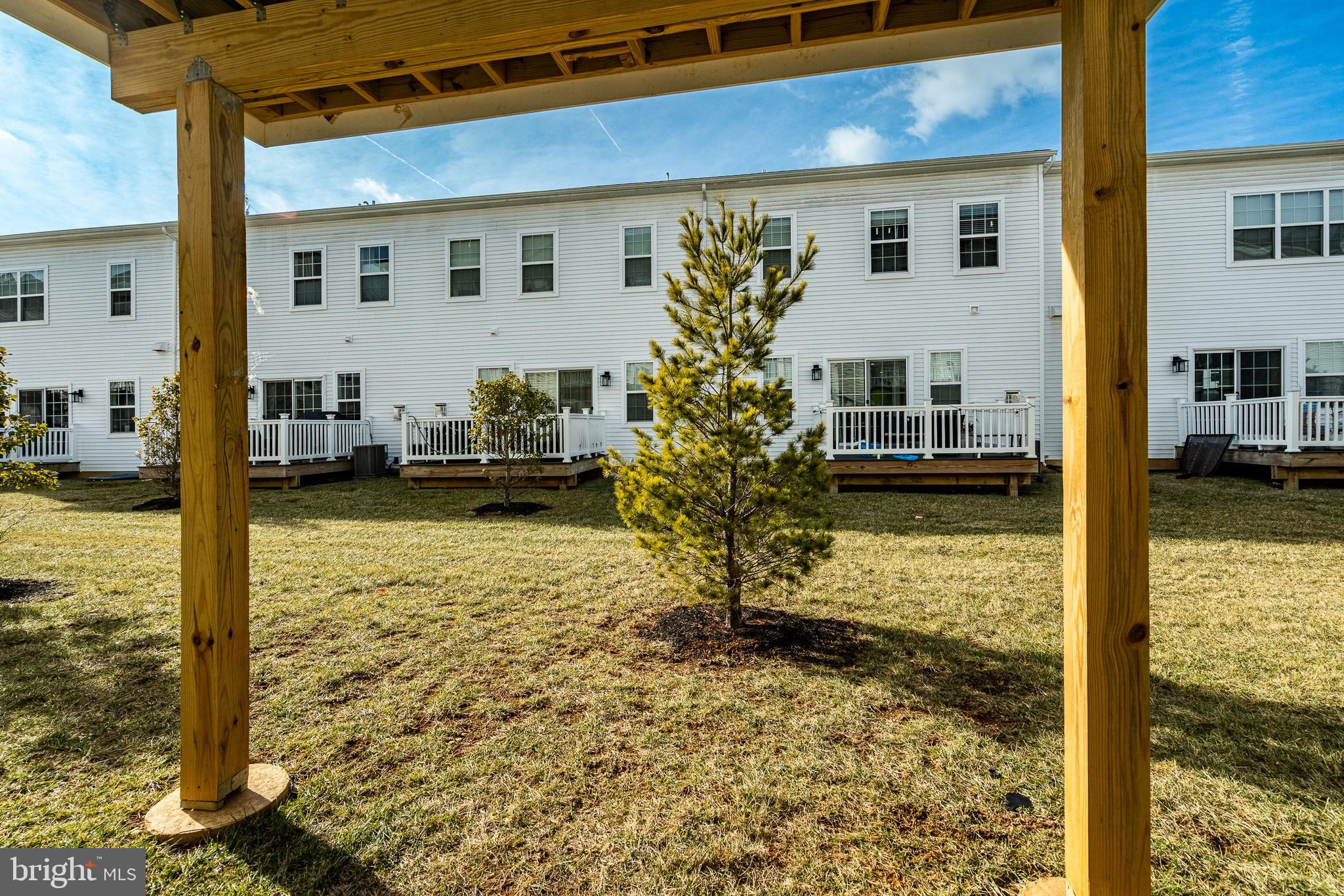 LOCHIEL FARM - Residential