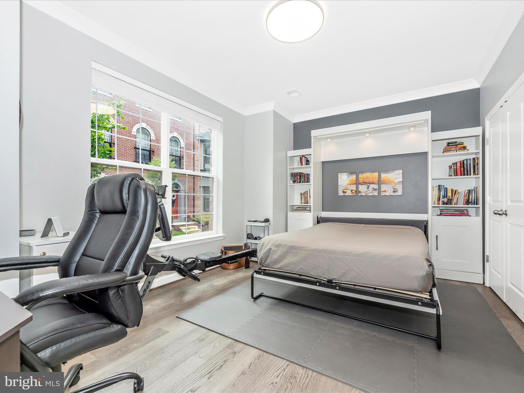 POTOMAC OVERLOOK CONDO - Residential