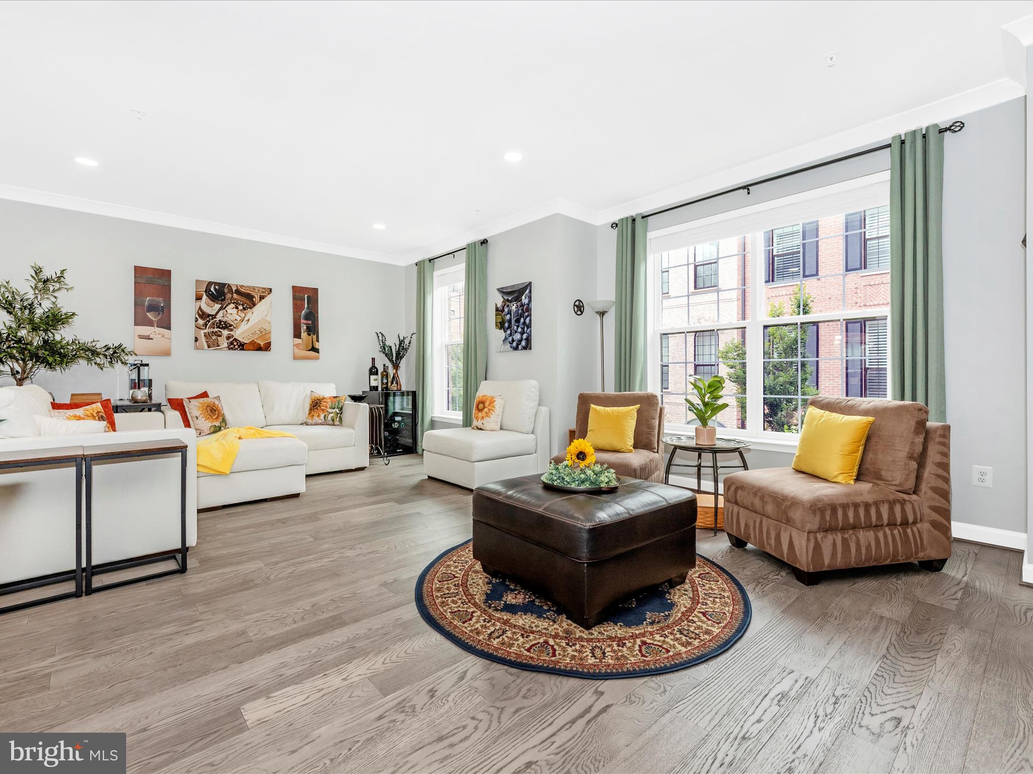 POTOMAC OVERLOOK CONDO - Residential