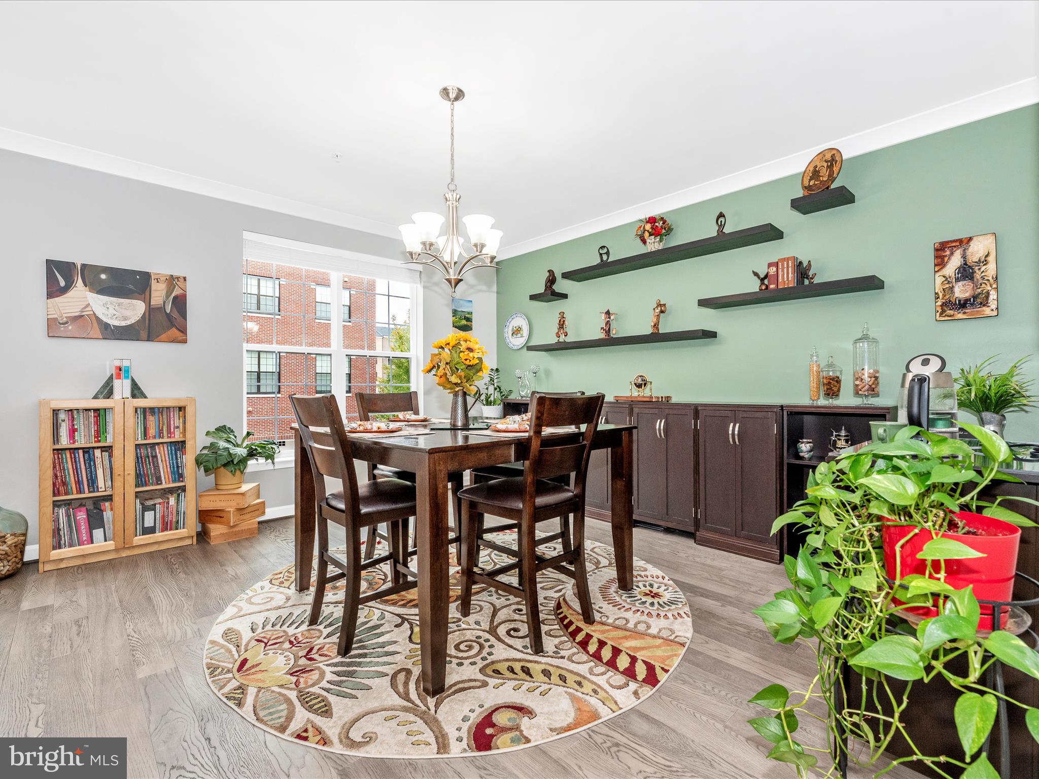 POTOMAC OVERLOOK CONDO - Residential