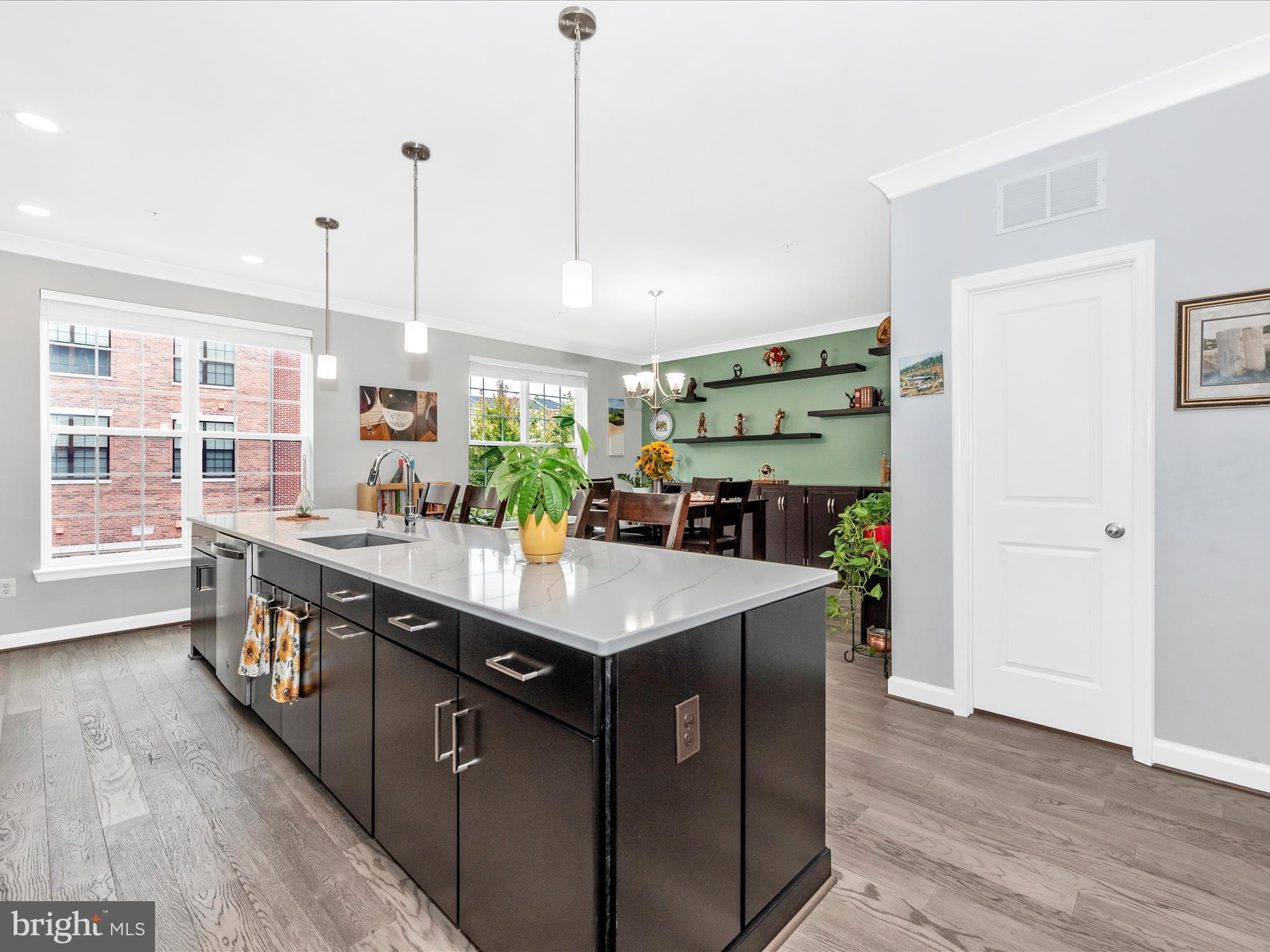 POTOMAC OVERLOOK CONDO - Residential