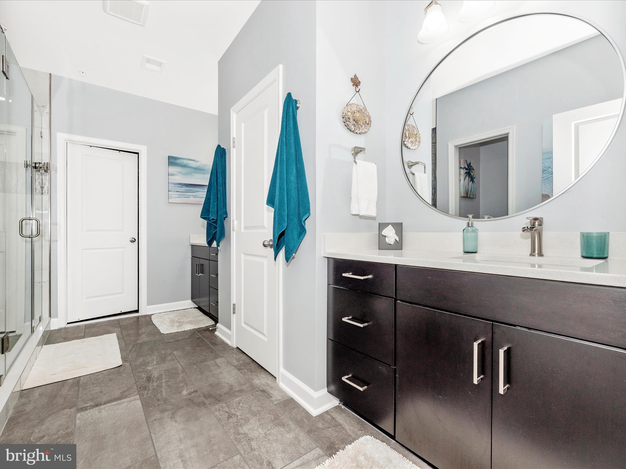 POTOMAC OVERLOOK CONDO - Residential