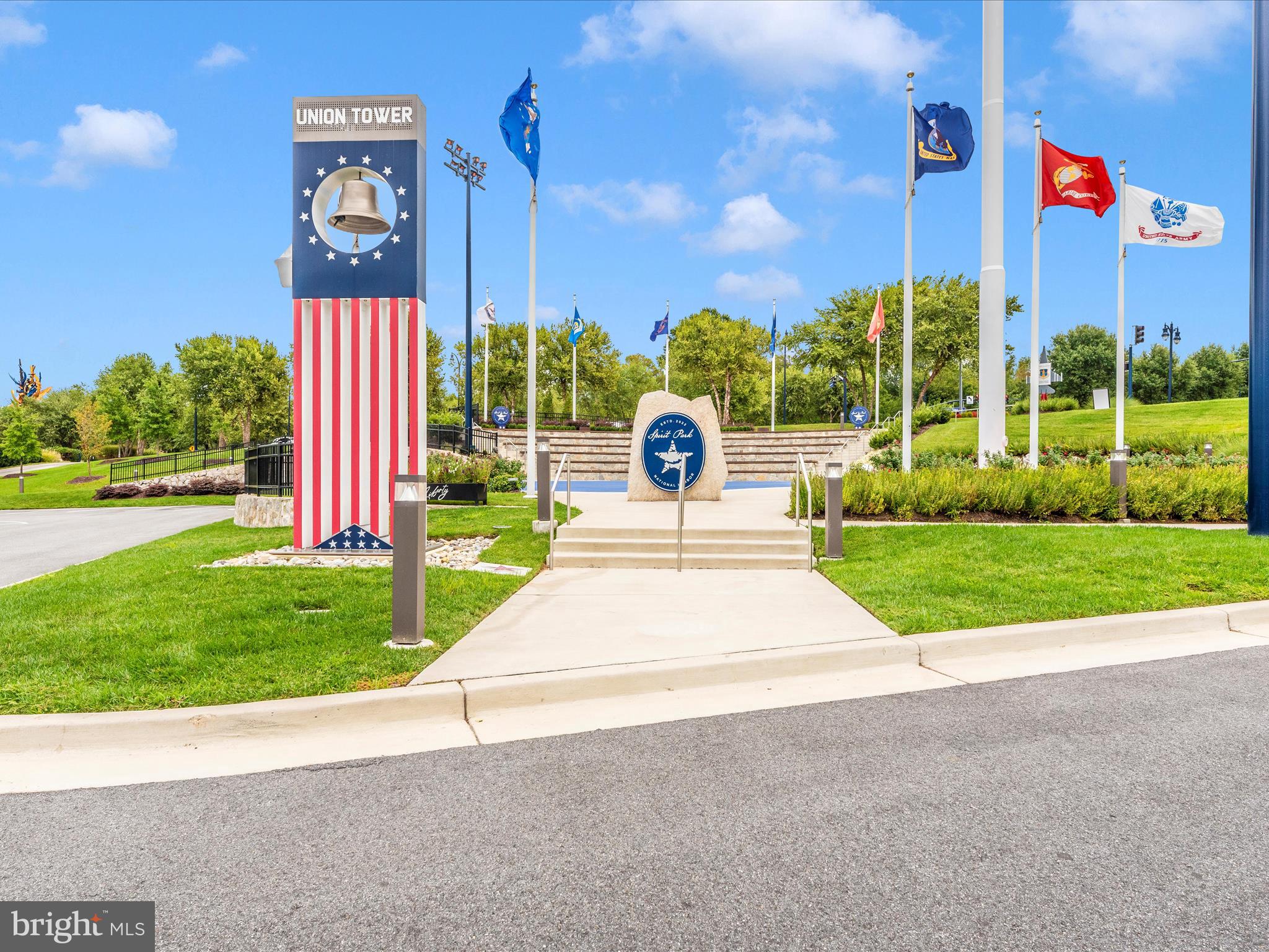 POTOMAC OVERLOOK CONDO - Residential