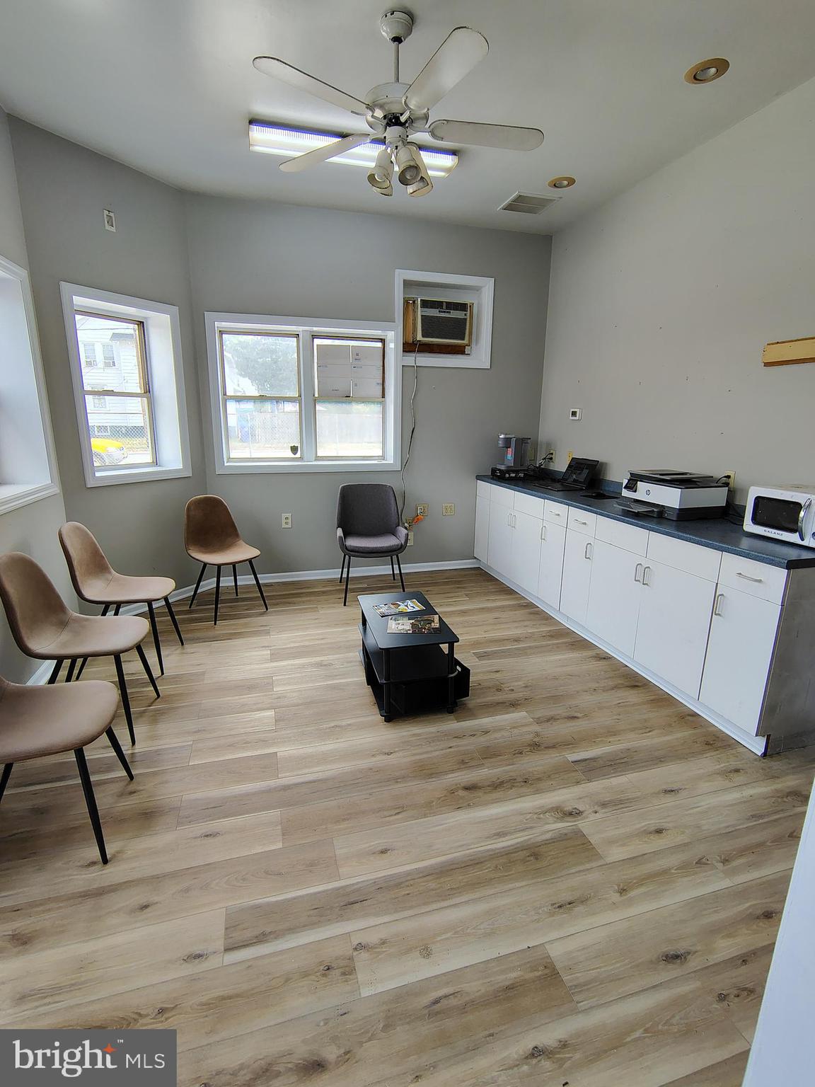 715 E MAIN STREET 717 E