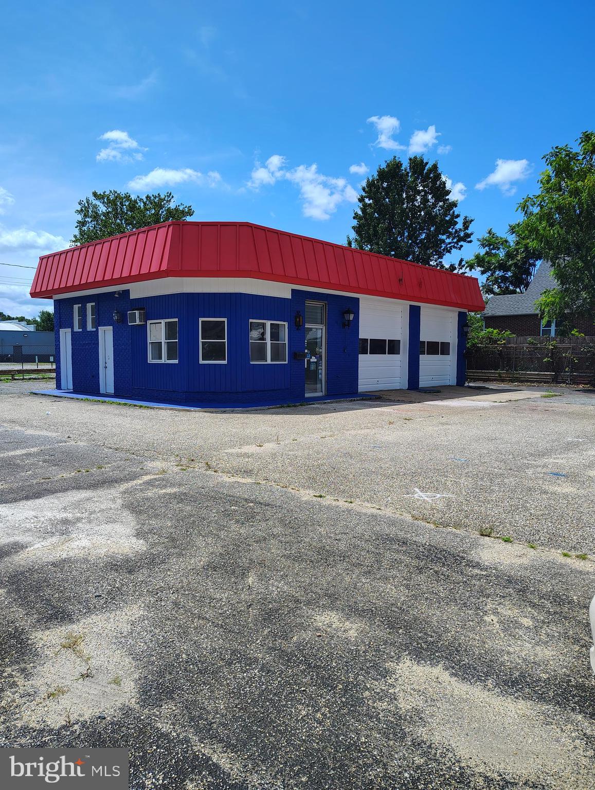 715 E MAIN STREET 717 E