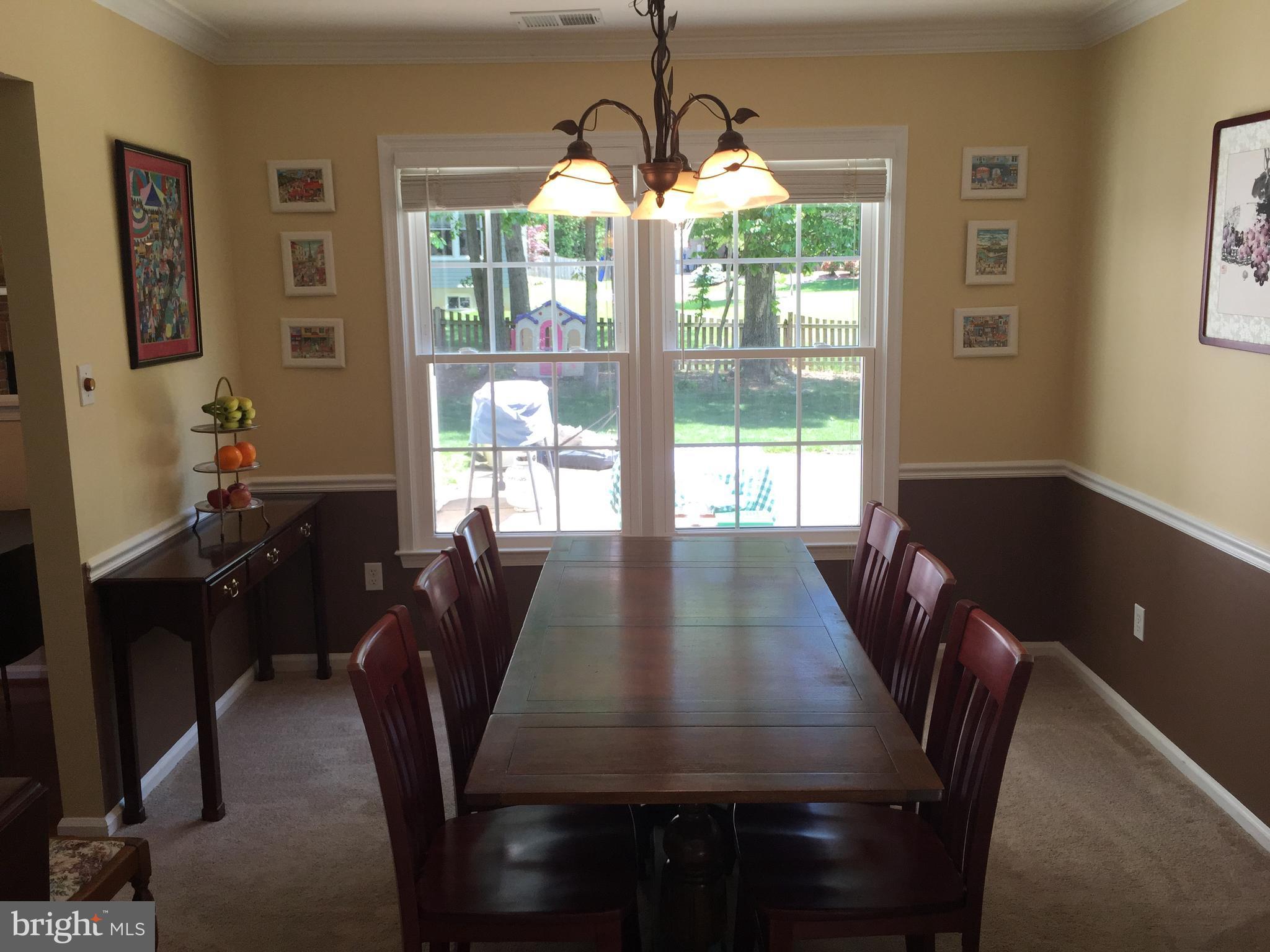 FOX MILL ESTATES - Residential Lease