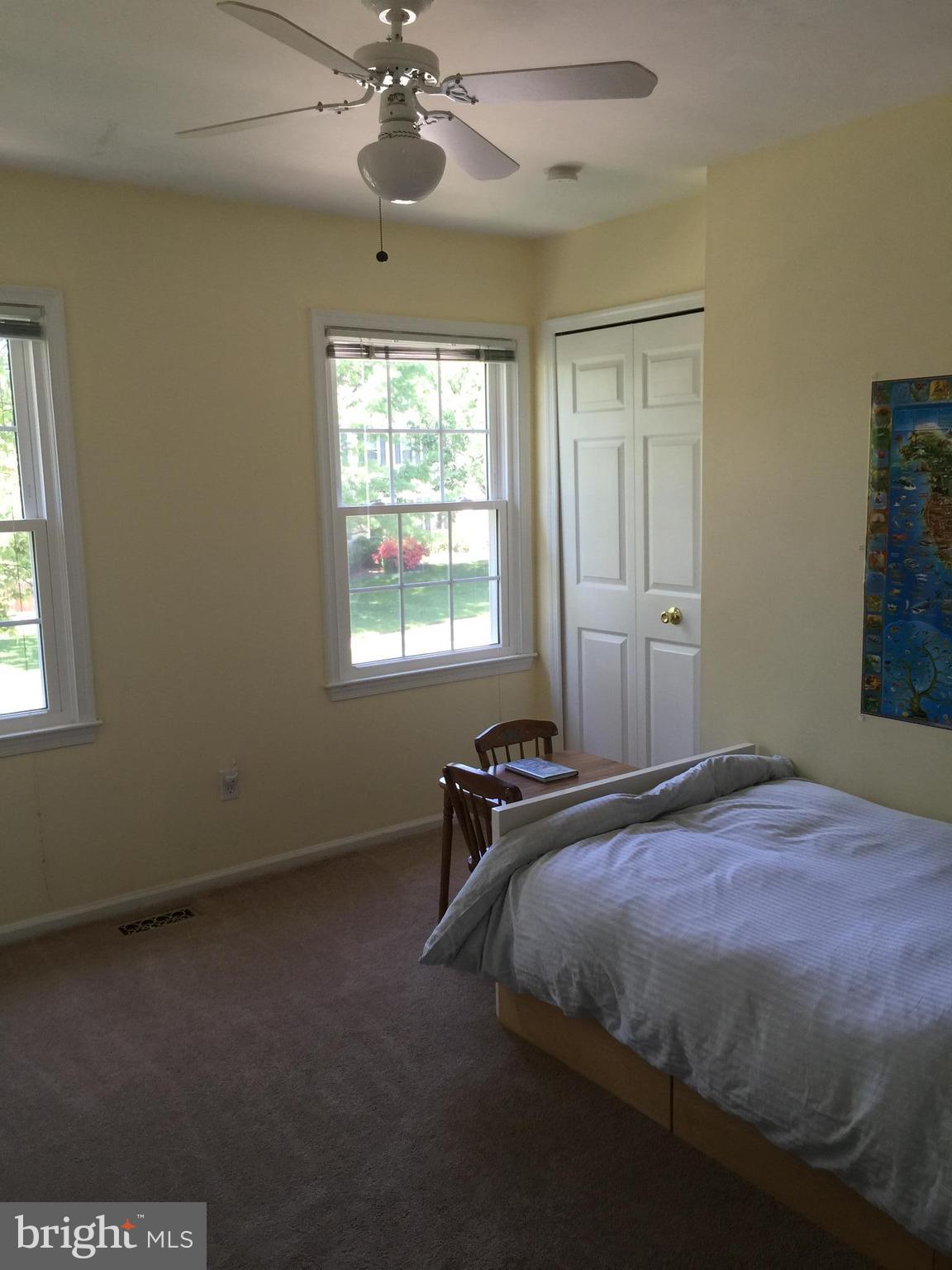 FOX MILL ESTATES - Residential Lease