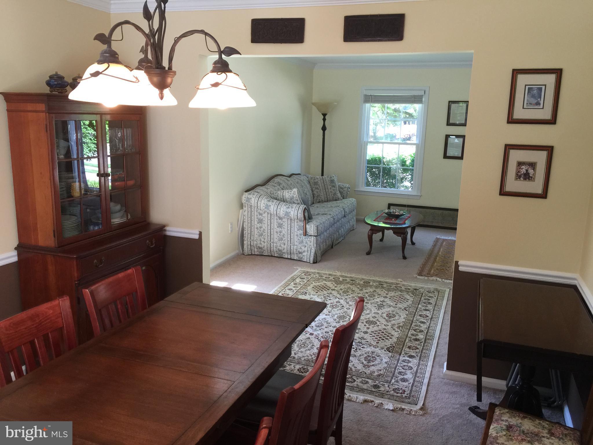 FOX MILL ESTATES - Residential Lease