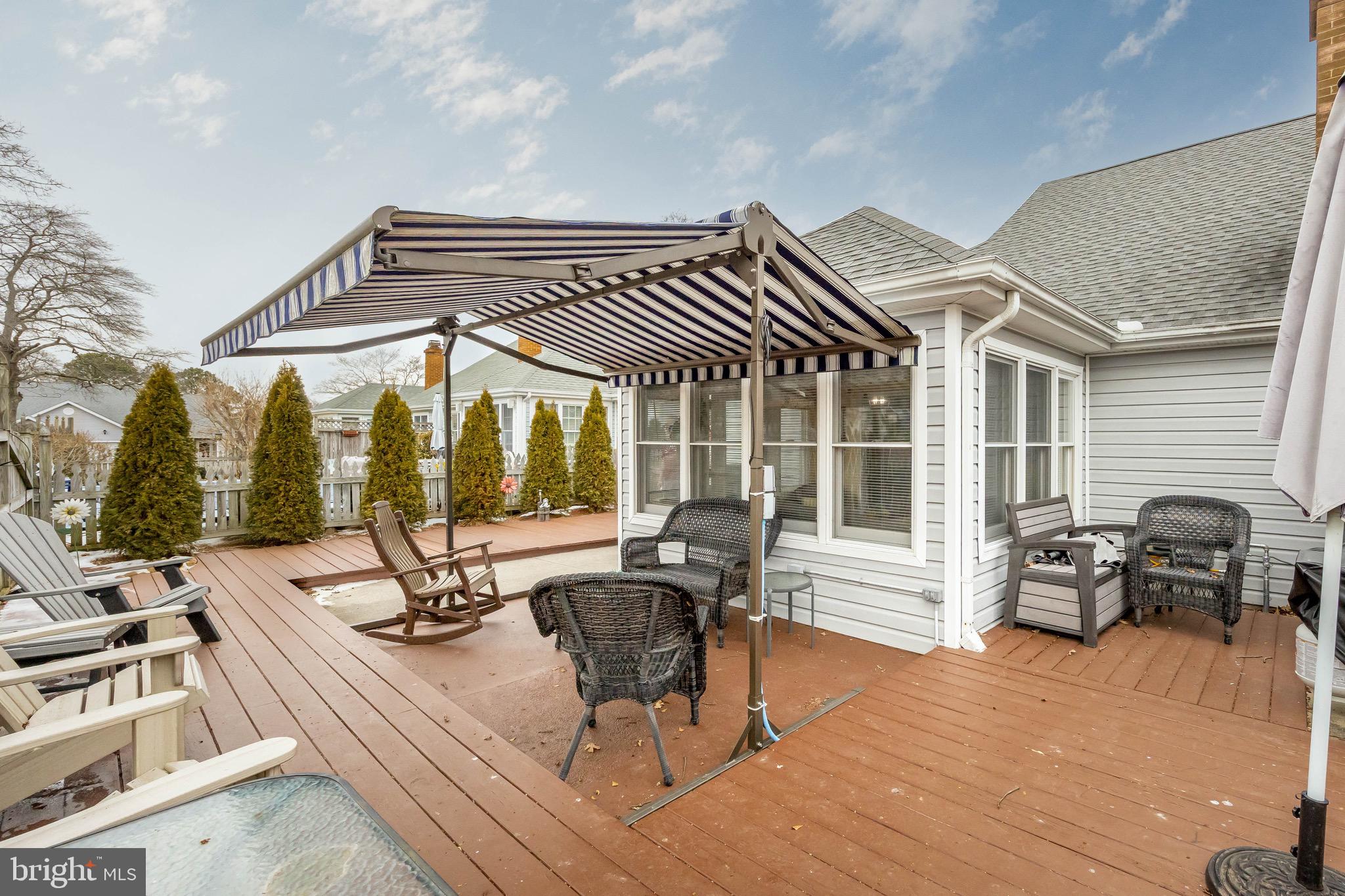 SCHUMAKER MANOR - Residential