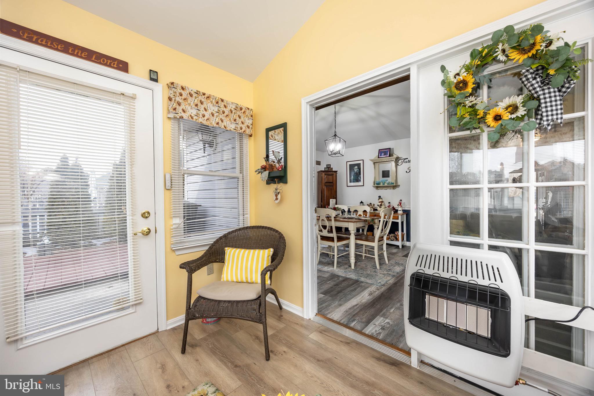 SCHUMAKER MANOR - Residential