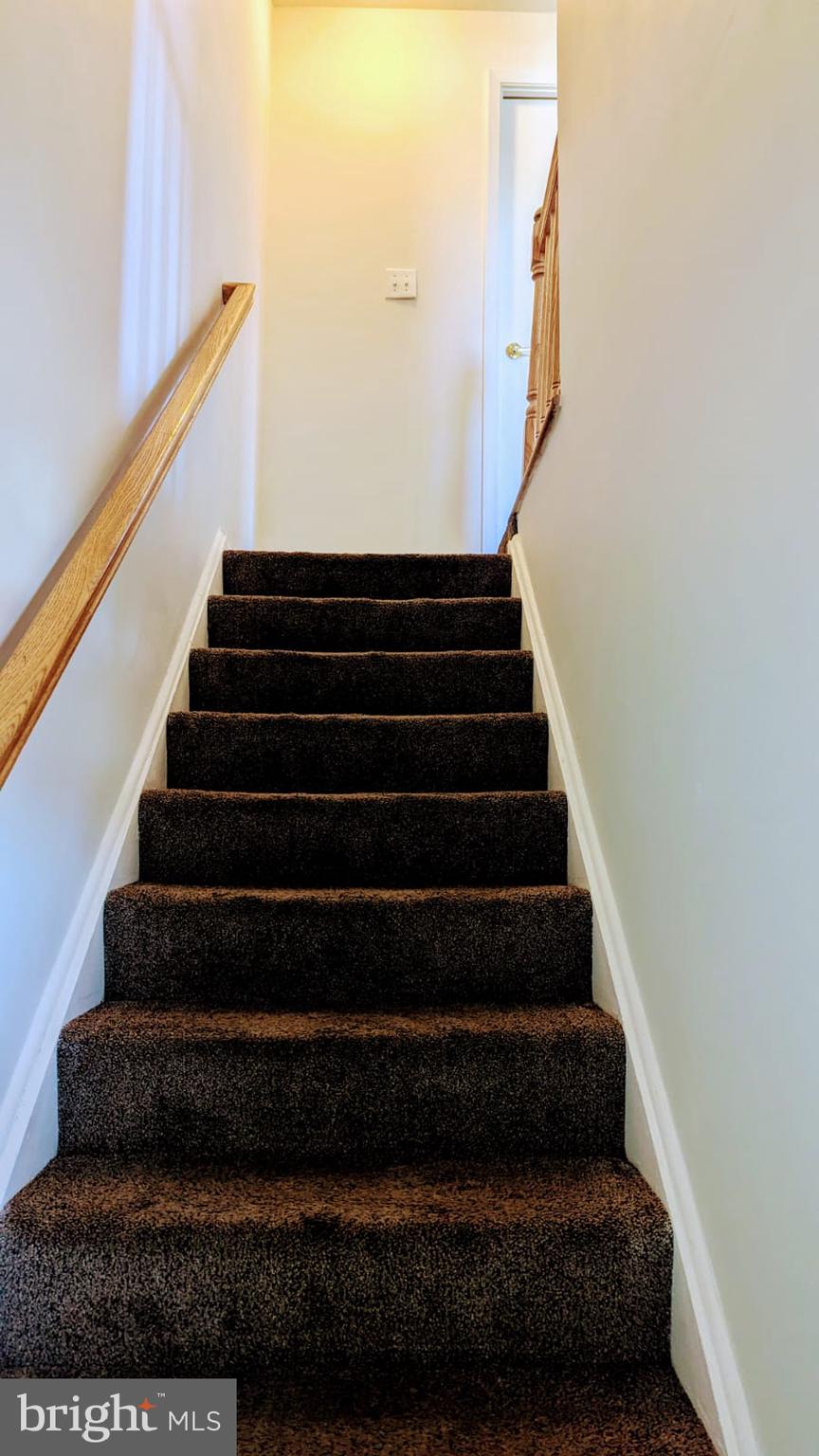 WHISKEY BOTTOM - Residential Lease