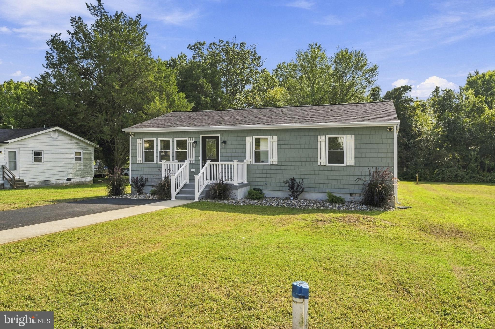36847 SANDY LANE