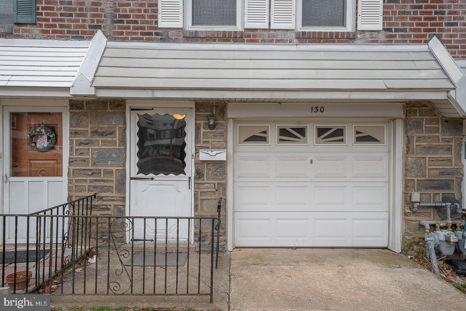130 IVY COURT