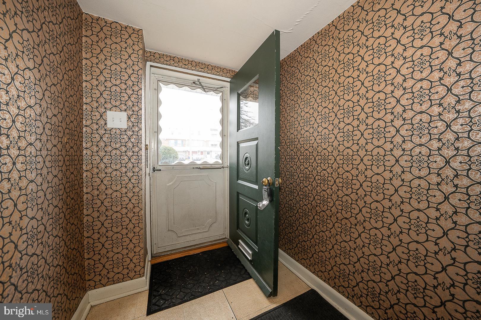 130 IVY COURT