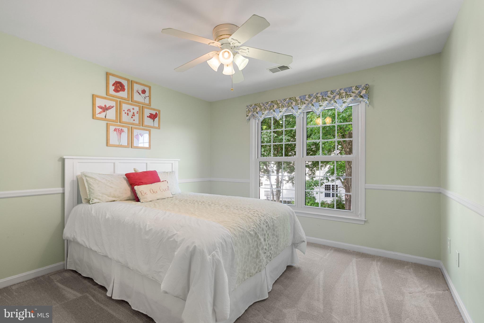 LIFESTYLE AT SULLY STATION - Residential