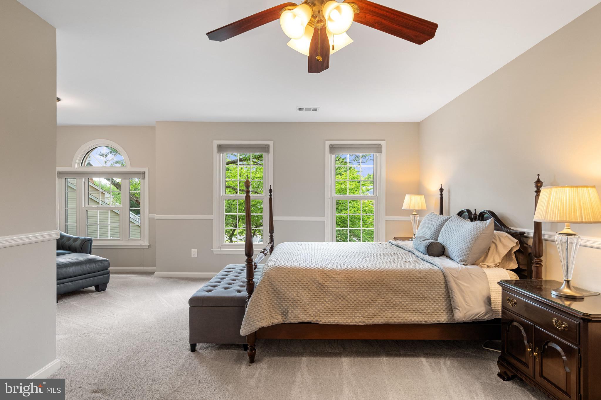 LIFESTYLE AT SULLY STATION - Residential