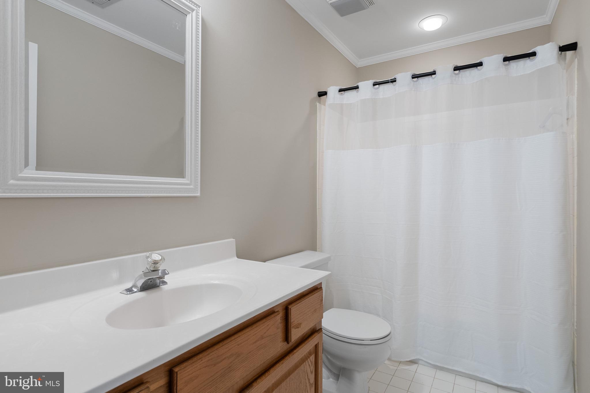 LIFESTYLE AT SULLY STATION - Residential