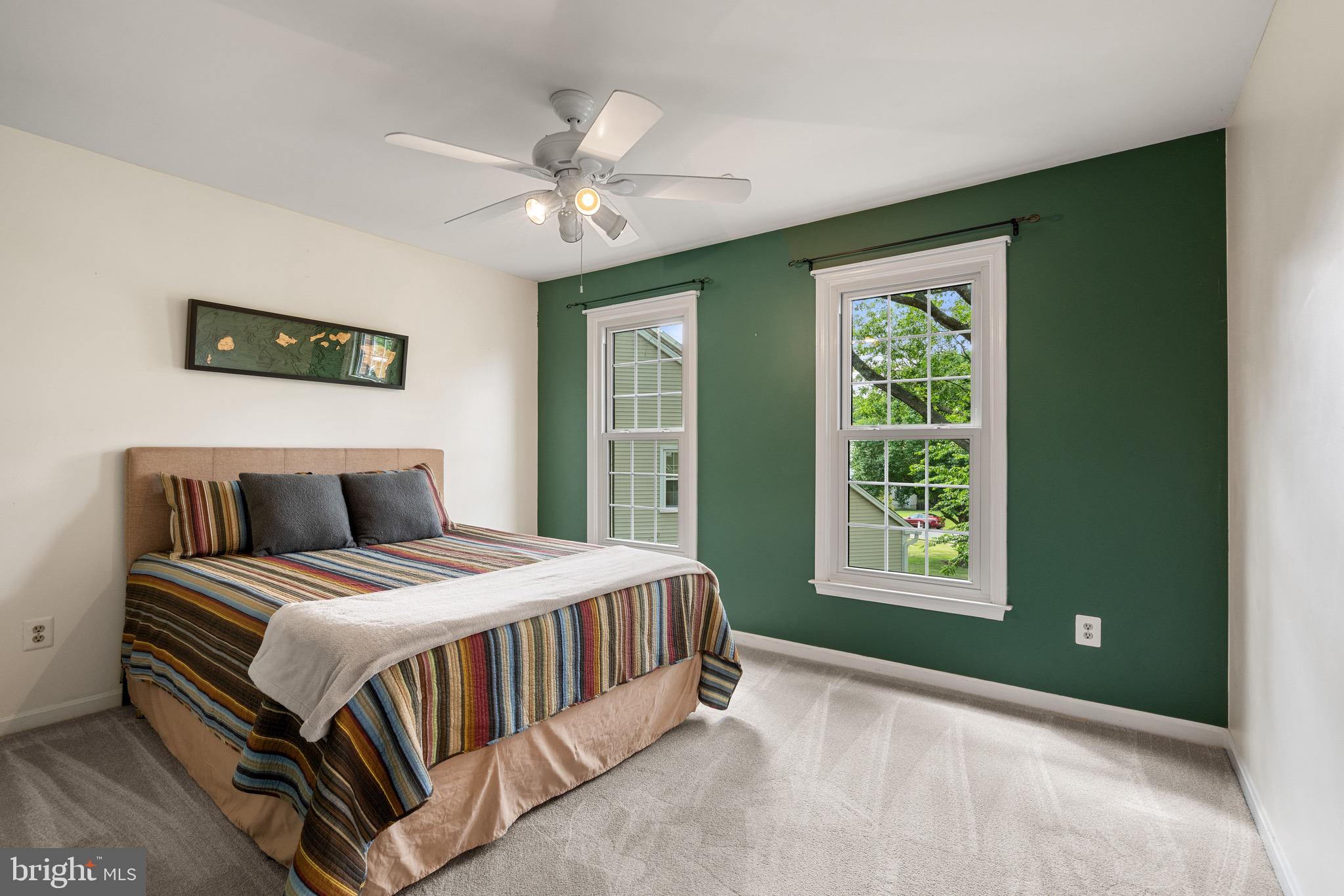 LIFESTYLE AT SULLY STATION - Residential