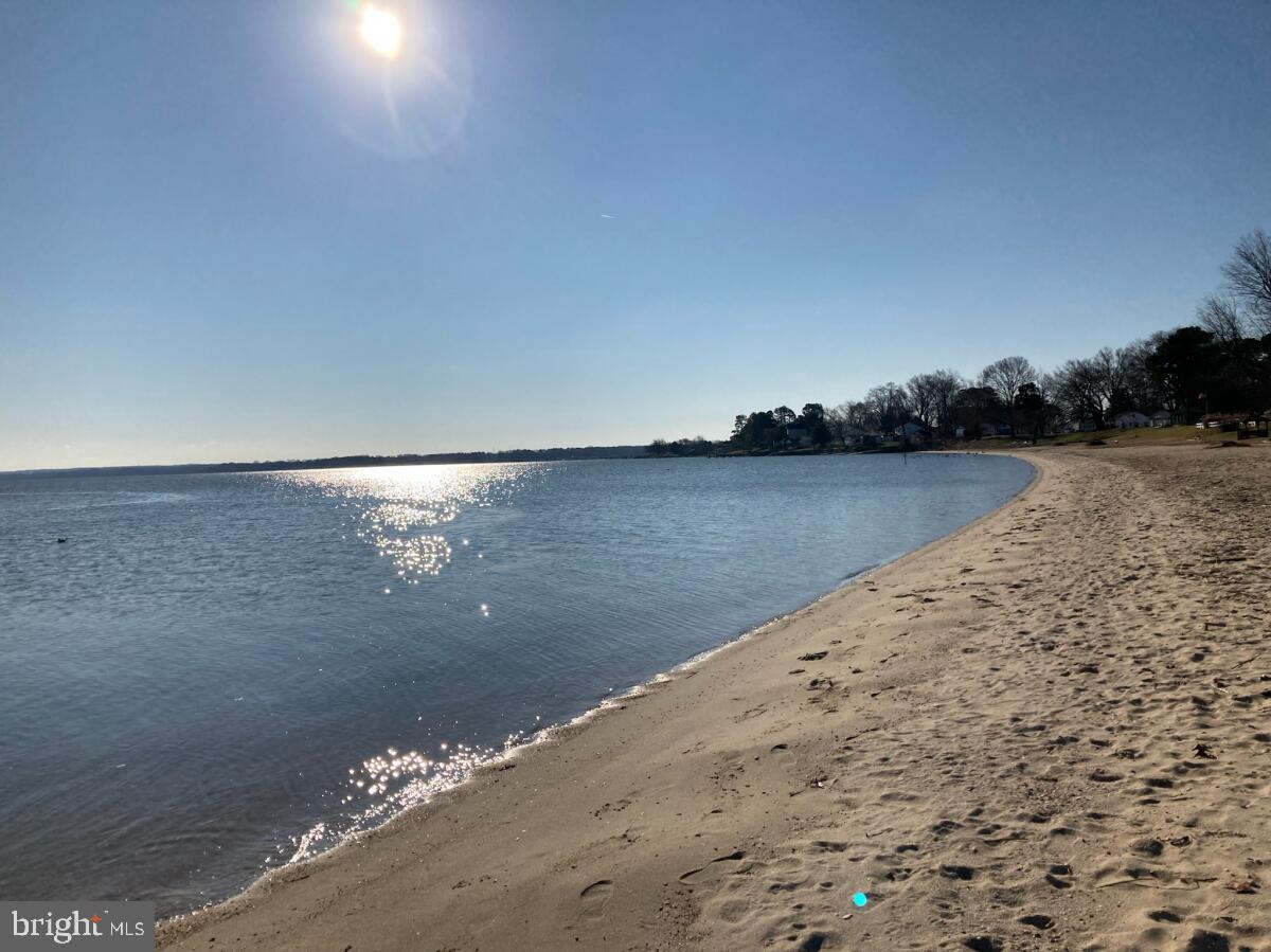 WESTMORELAND SHORES - Residential