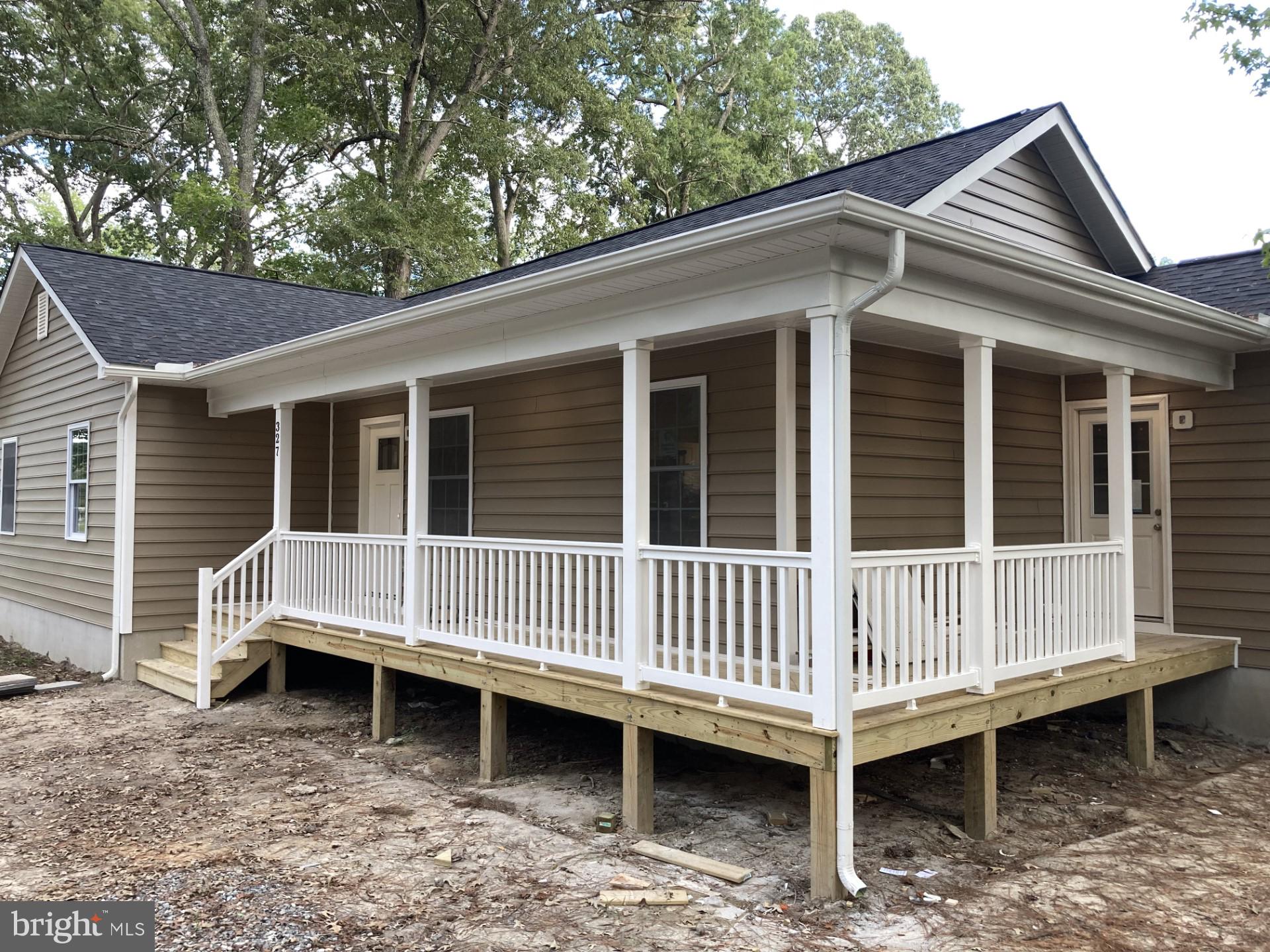 WESTMORELAND SHORES - Residential