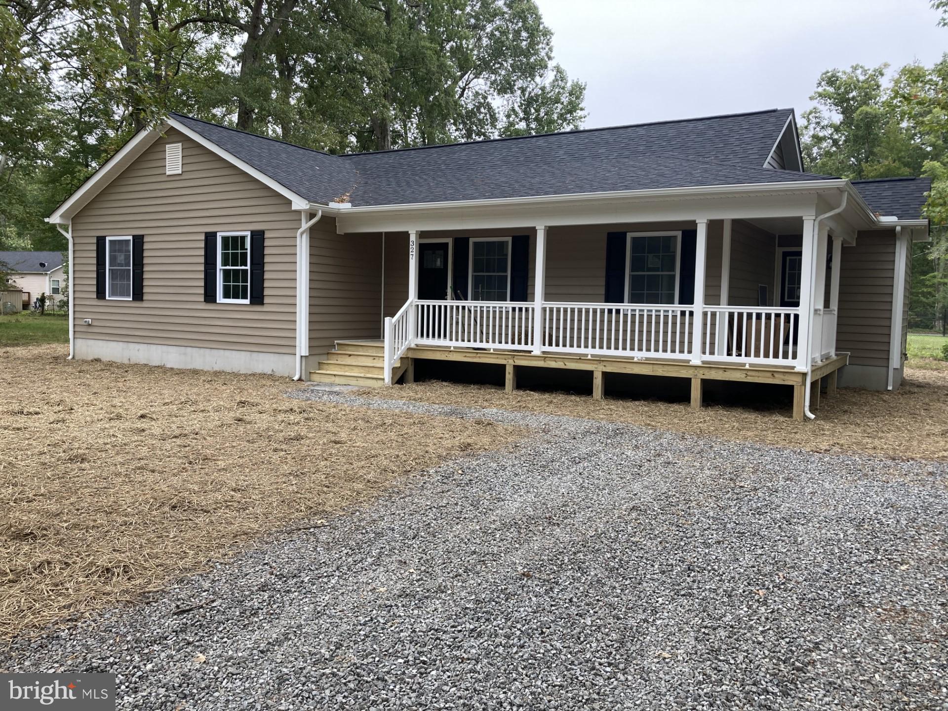 WESTMORELAND SHORES - Residential