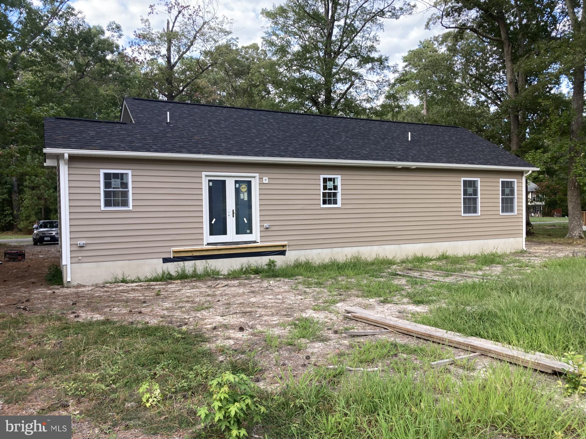 WESTMORELAND SHORES - Residential