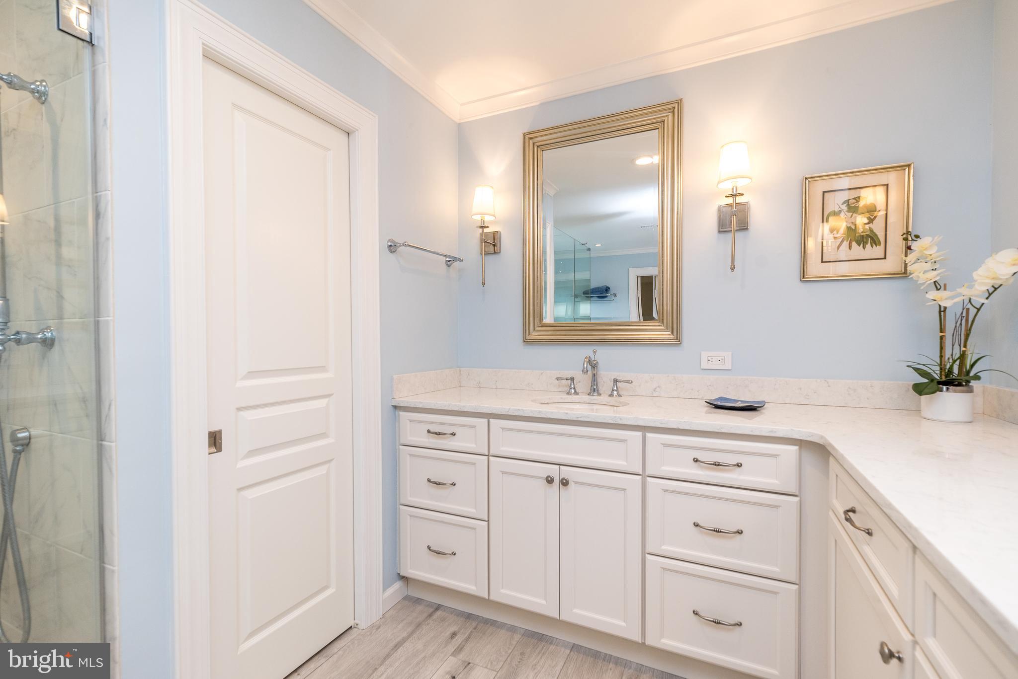 CHESTNUT CREEK - Residential